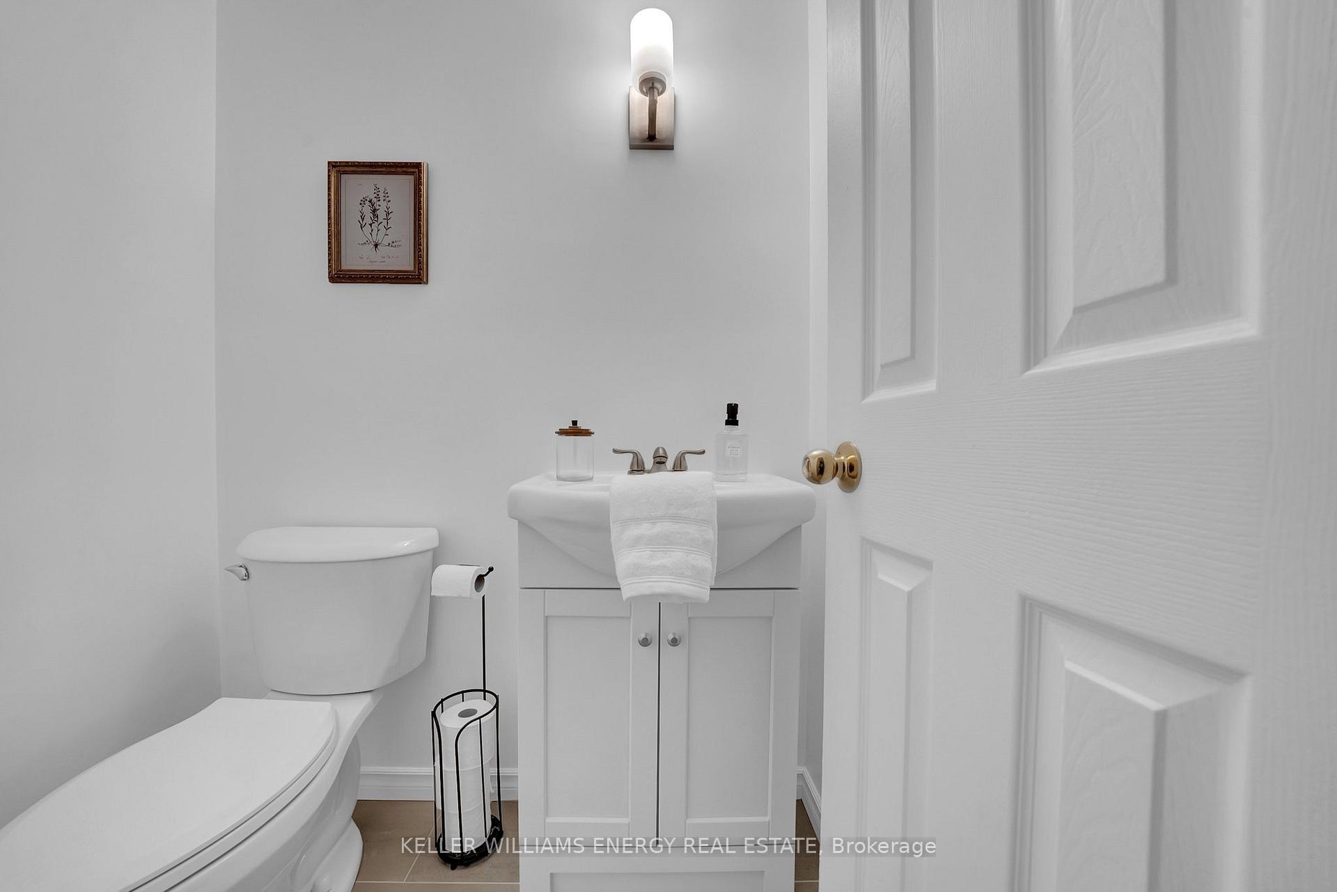 Photo 40 of 120 Hibbard Drive, Ajax, Central — HOMEH