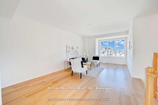 Photo 4 of 352 Coronation Road, Whitby, Rural Whitby — HOMEH