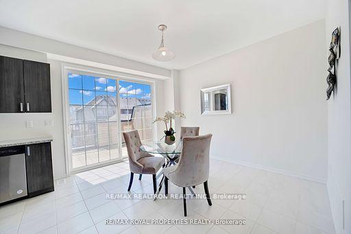 Photo 9 of 352 Coronation Road, Whitby, Rural Whitby — HOMEH