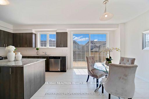 Photo 12 of 352 Coronation Road, Whitby, Rural Whitby — HOMEH