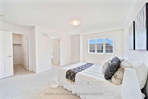 Photo 18 of 352 Coronation Road, Whitby, Rural Whitby — HOMEH