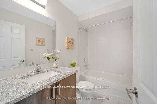 Photo 24 of 352 Coronation Road, Whitby, Rural Whitby — HOMEH