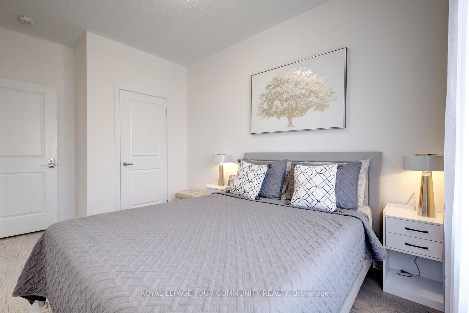 Photo 36 of 16 Glenngarry Crescent, Vaughan, Rural Vaughan — HOMEH