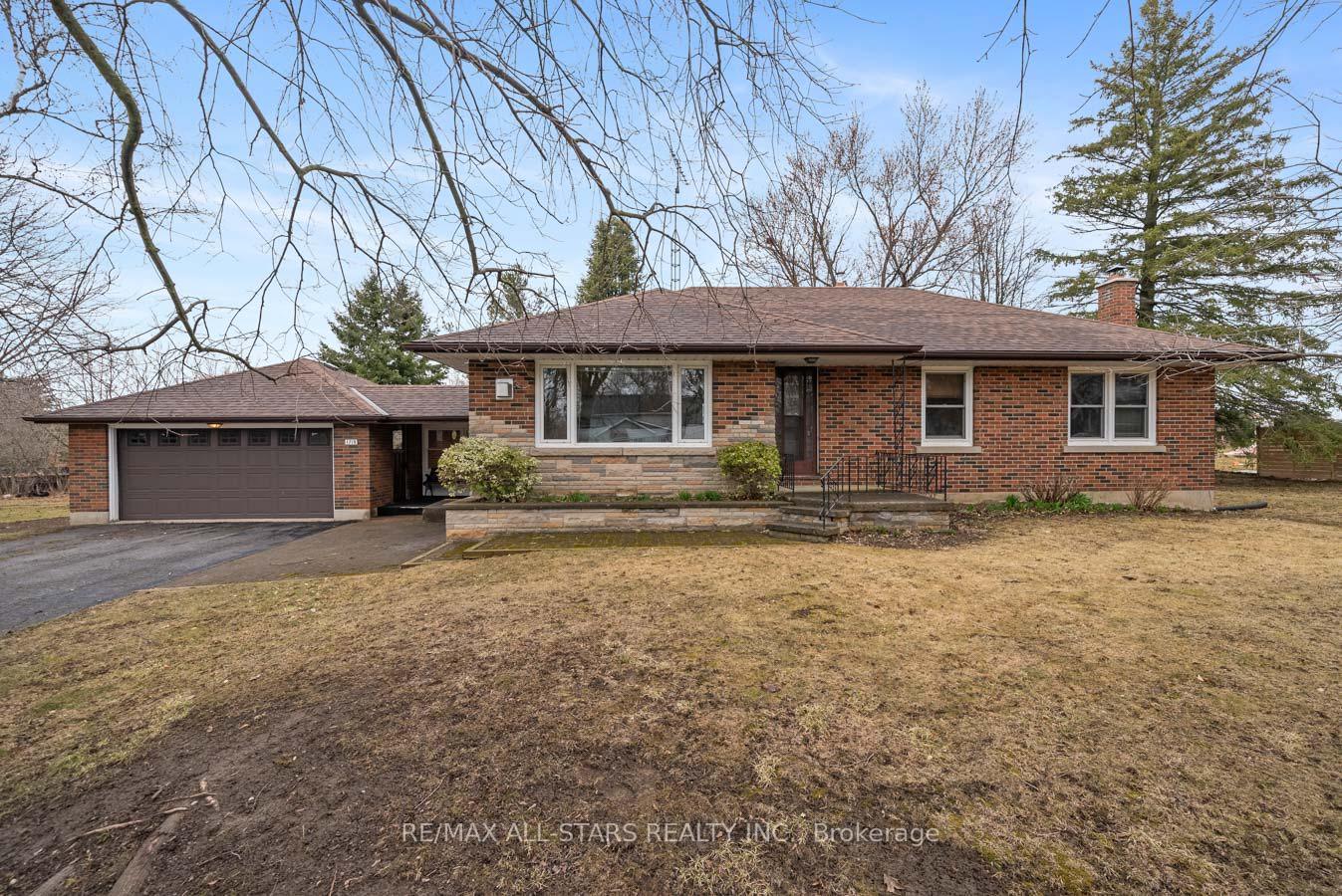 Photo 1 of 1718 Lane Street, Pickering, Rural Pickering — HOMEH