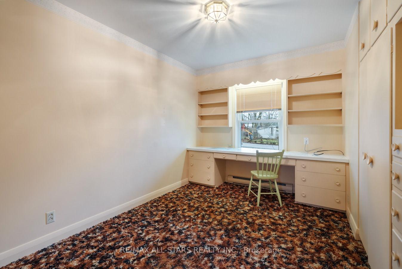 Photo 18 of 1718 Lane Street, Pickering, Rural Pickering — HOMEH