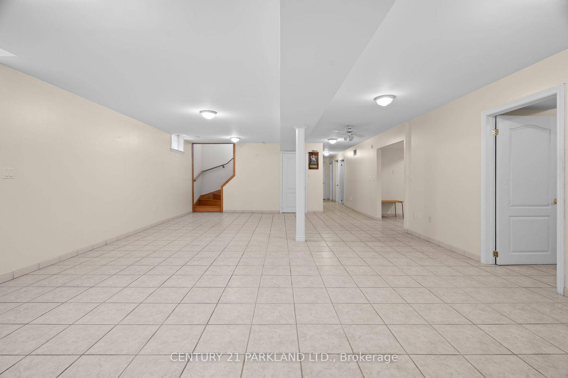 Photo 15 of 7 Vespucci Drive, Vaughan, Maple — HOMEH