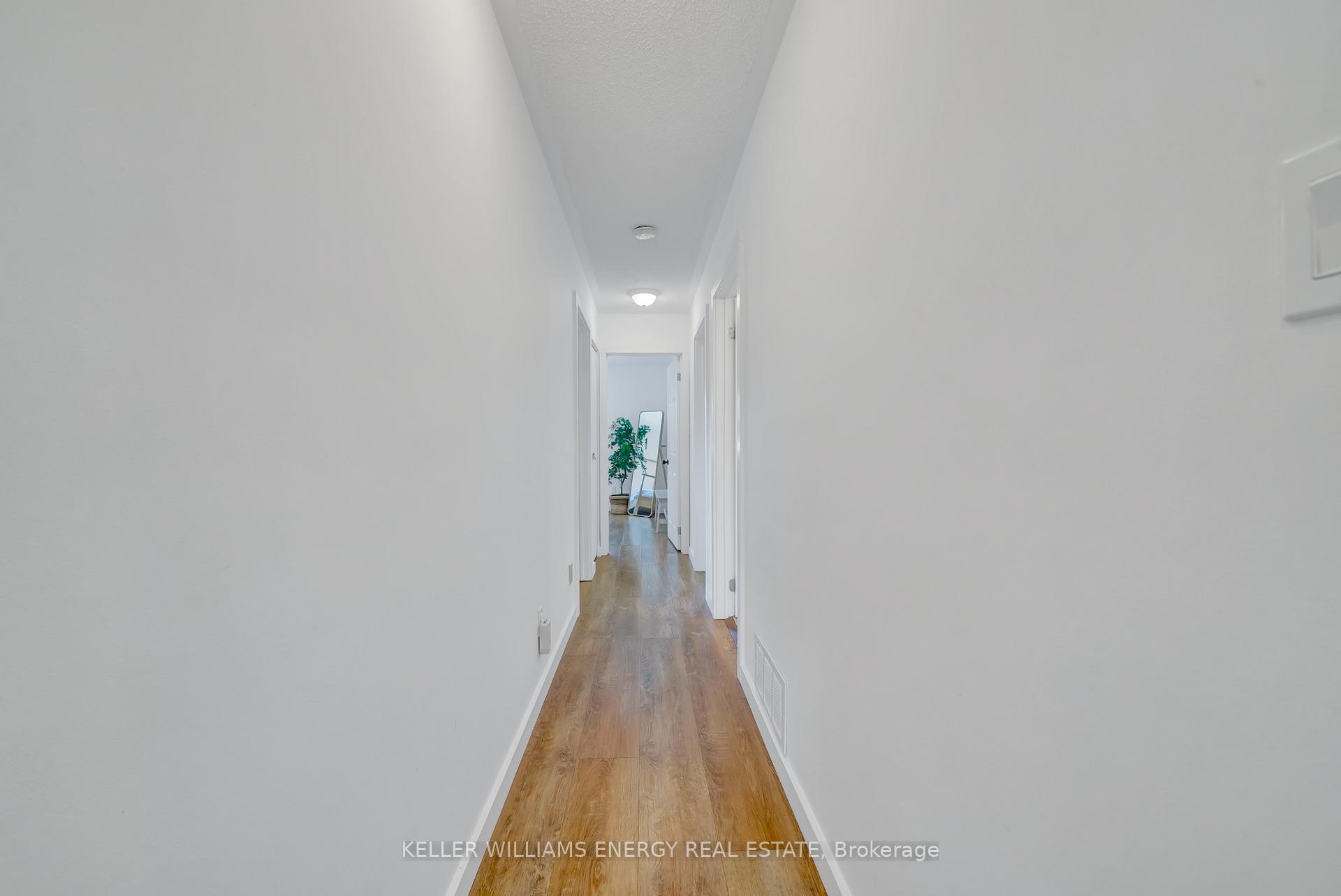 Photo 14 of 27 First Avenue, Prince Edward County, Wellington Ward — HOMEH
