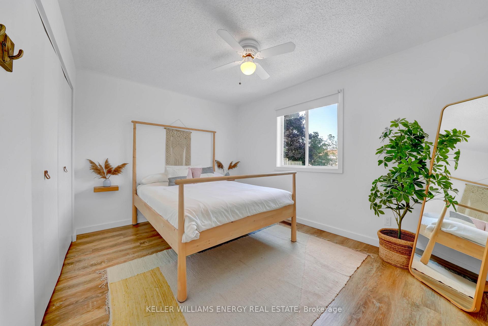 Photo 20 of 27 First Avenue, Prince Edward County, Wellington Ward — HOMEH