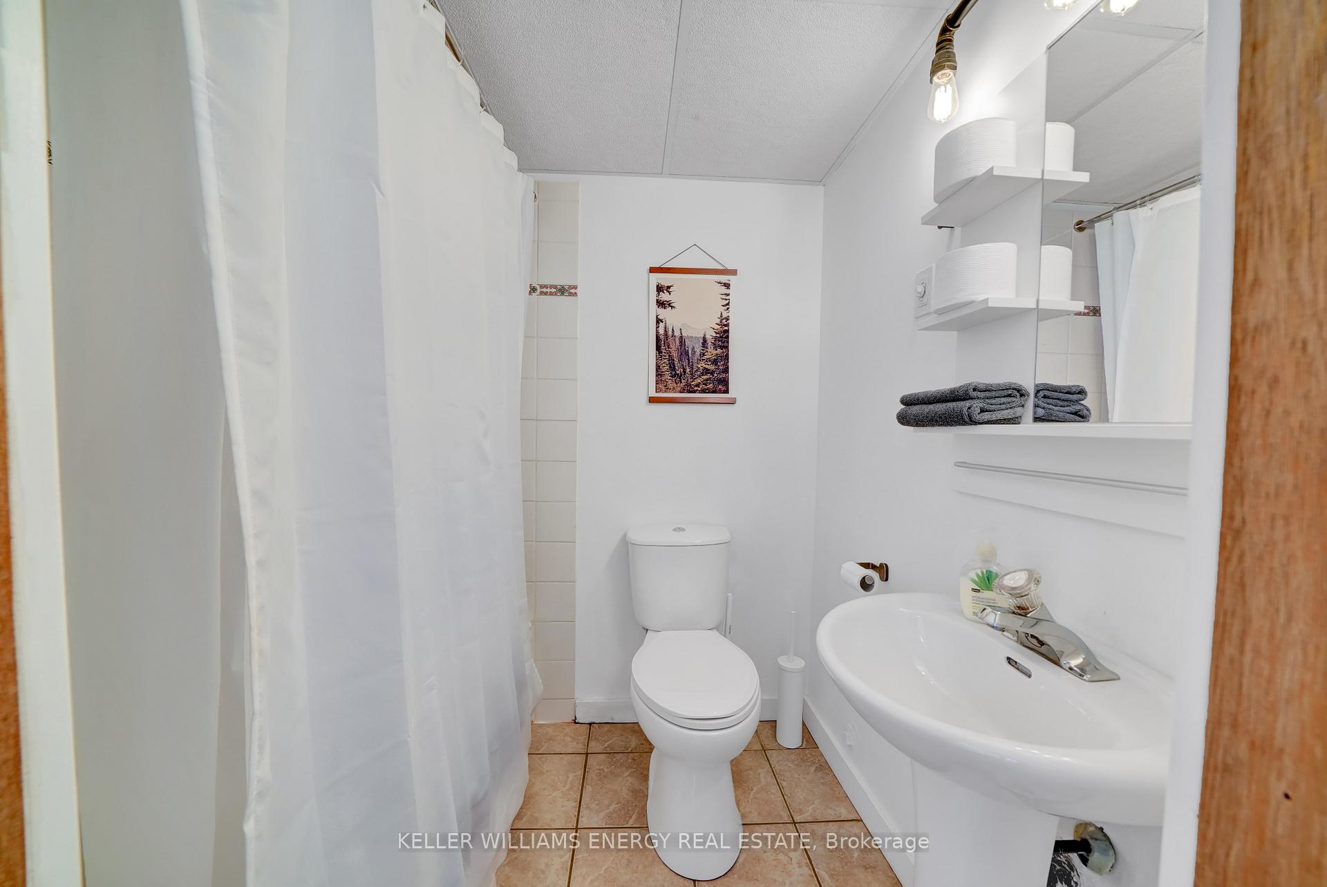 Photo 32 of 27 First Avenue, Prince Edward County, Wellington Ward — HOMEH