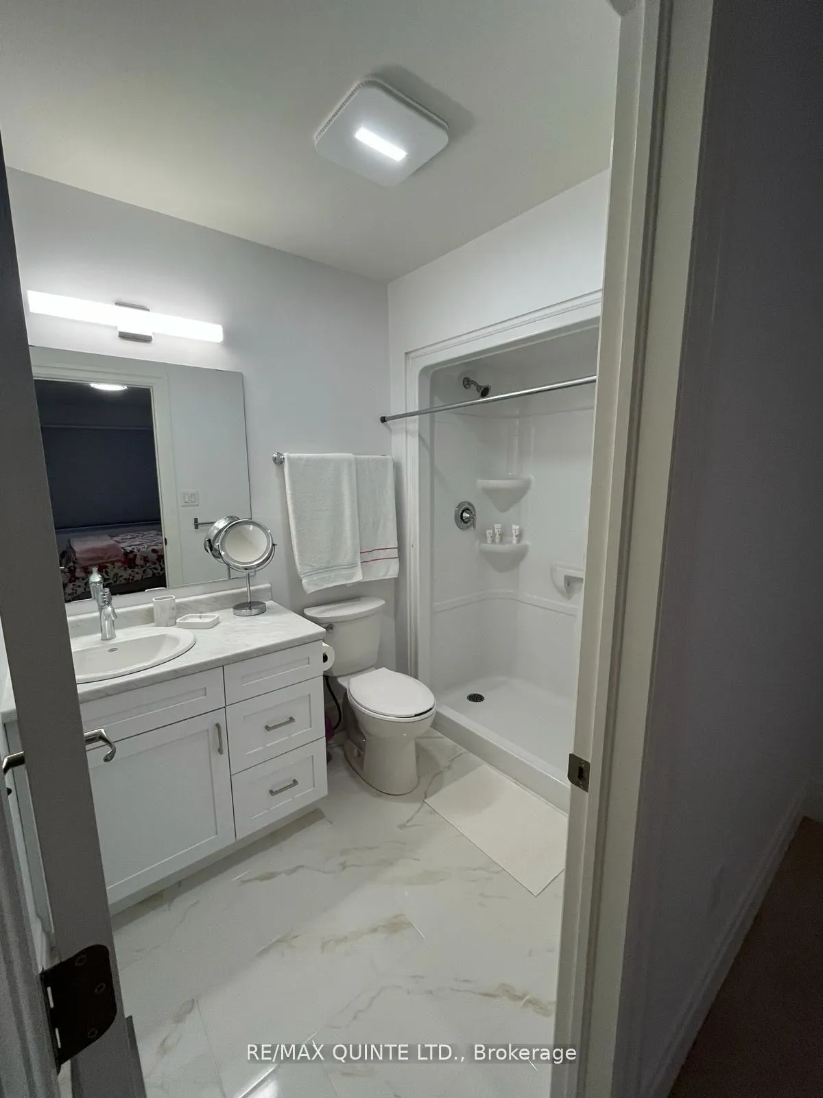 Photo 24 of 54 Campbell Crescent, Prince Edward County, North Marysburg Ward — HOMEH
