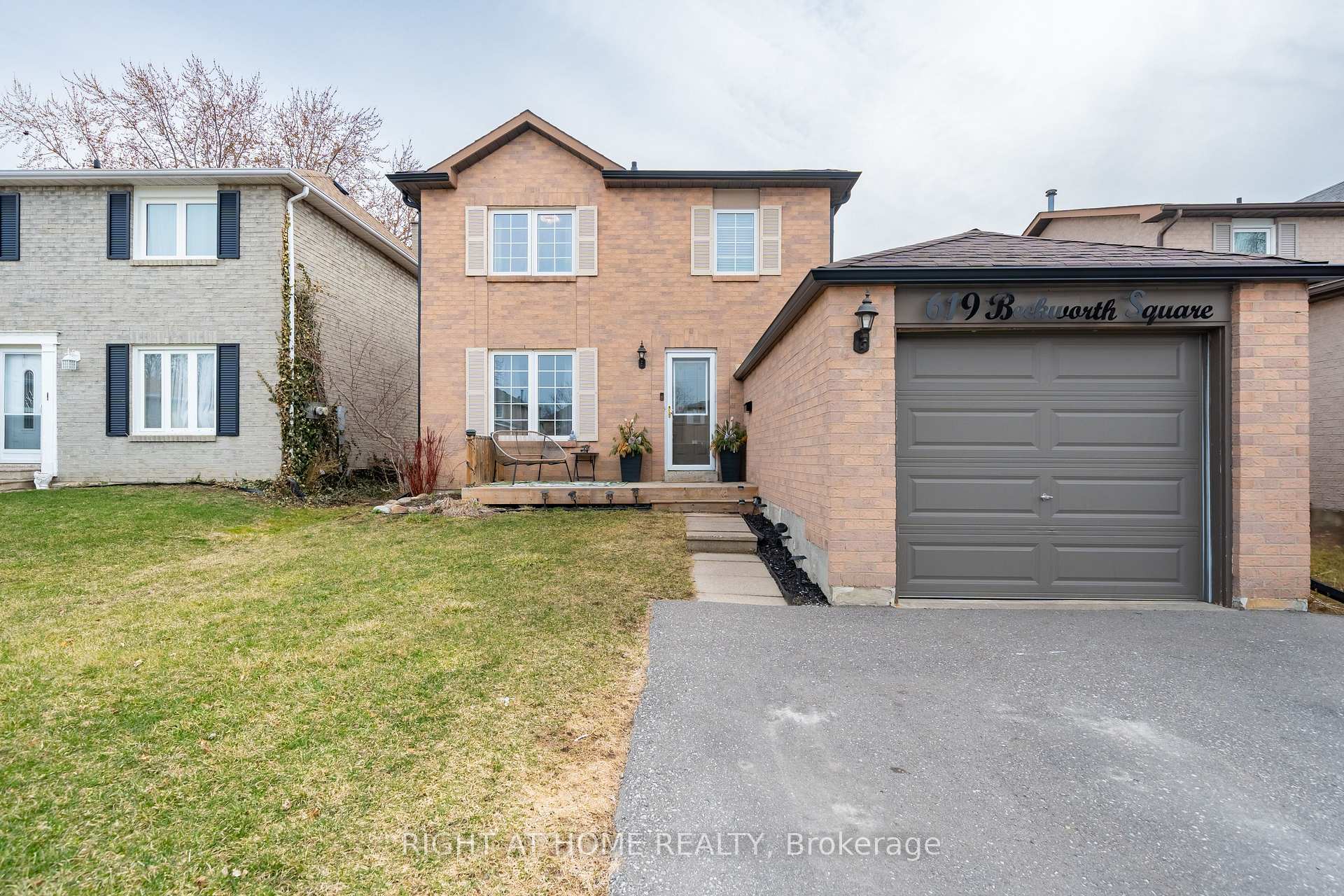 Photo 1 of 619 Beckworth Square, Pickering, Amberlea — HOMEH