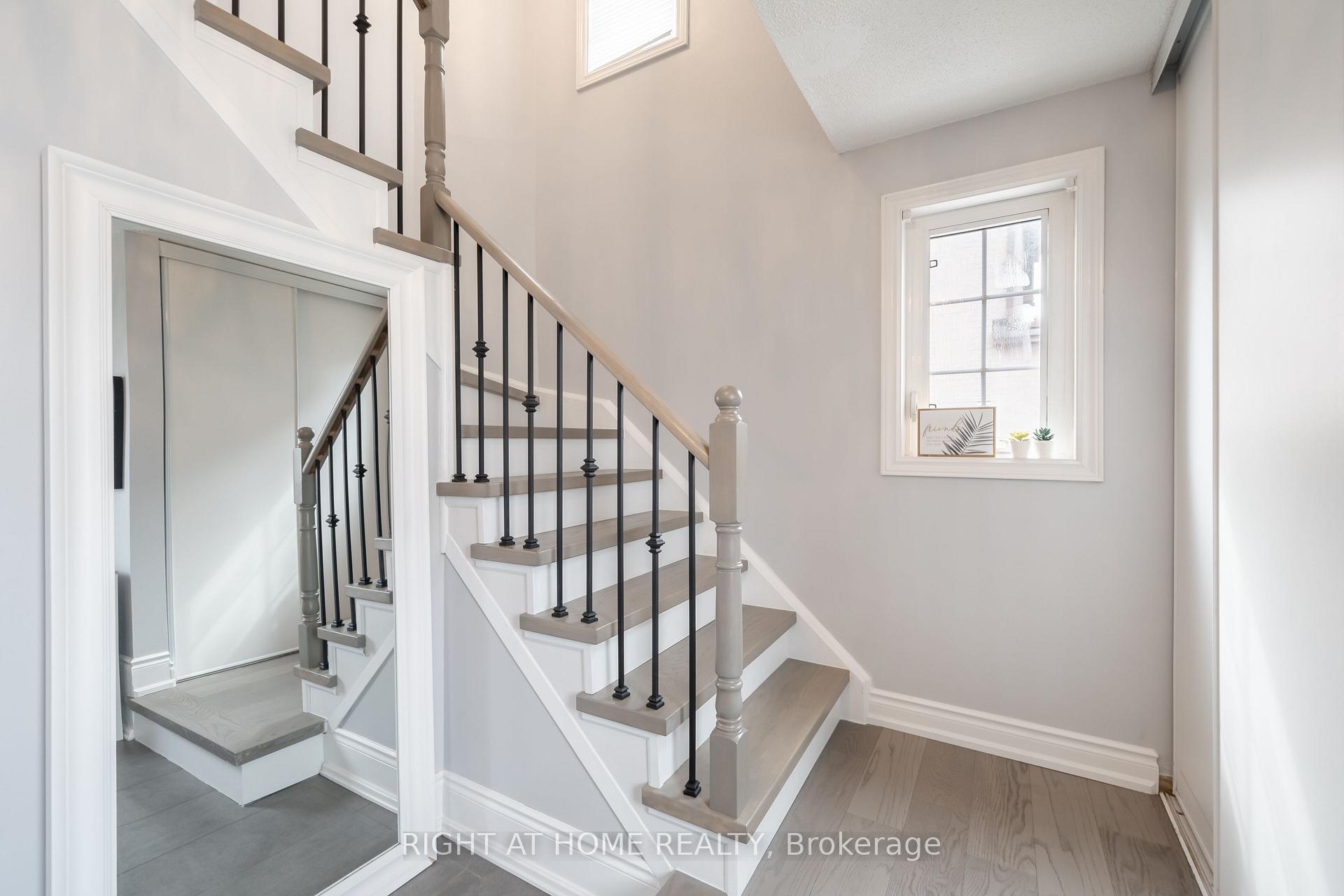 Photo 13 of 619 Beckworth Square, Pickering, Amberlea — HOMEH
