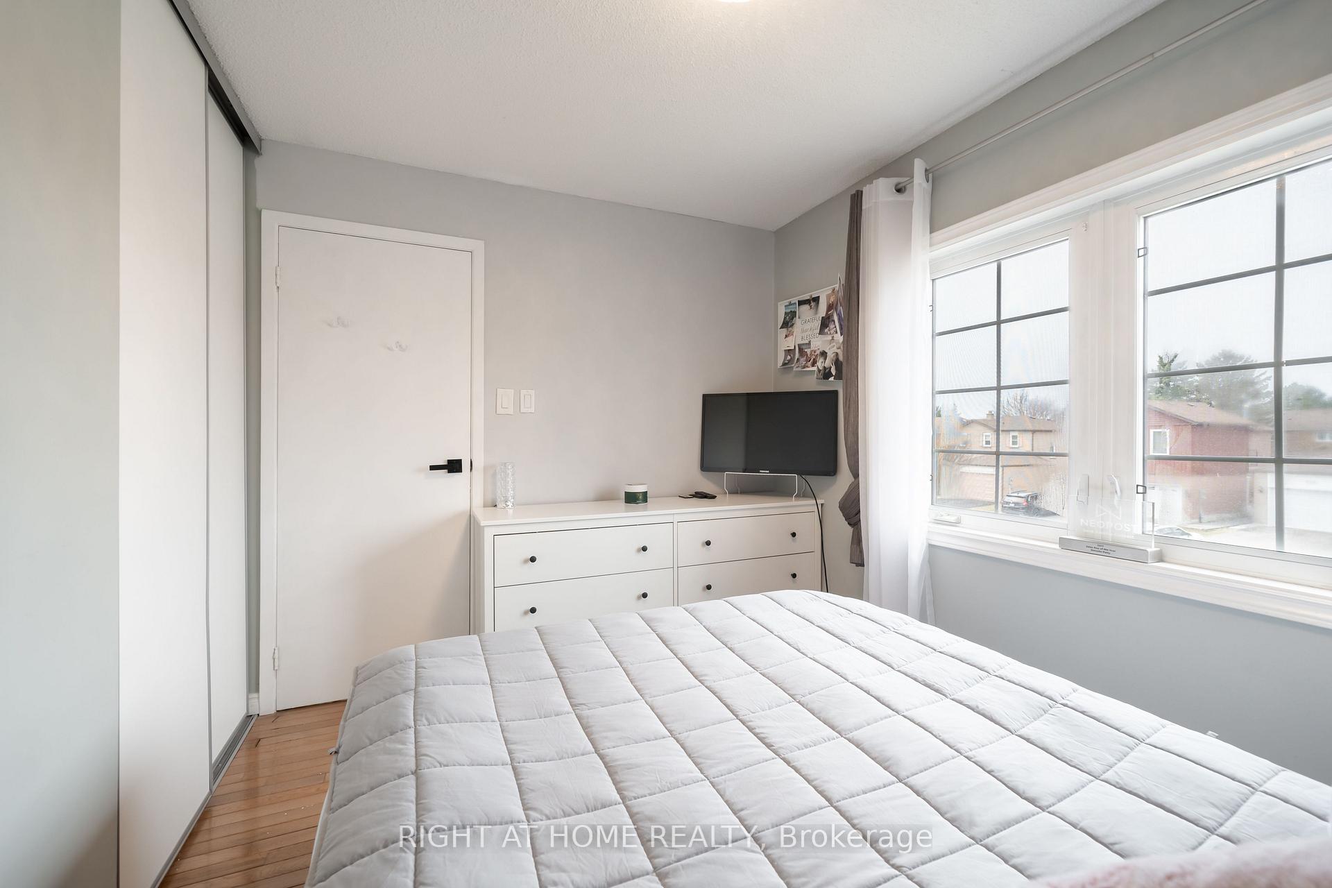 Photo 18 of 619 Beckworth Square, Pickering, Amberlea — HOMEH