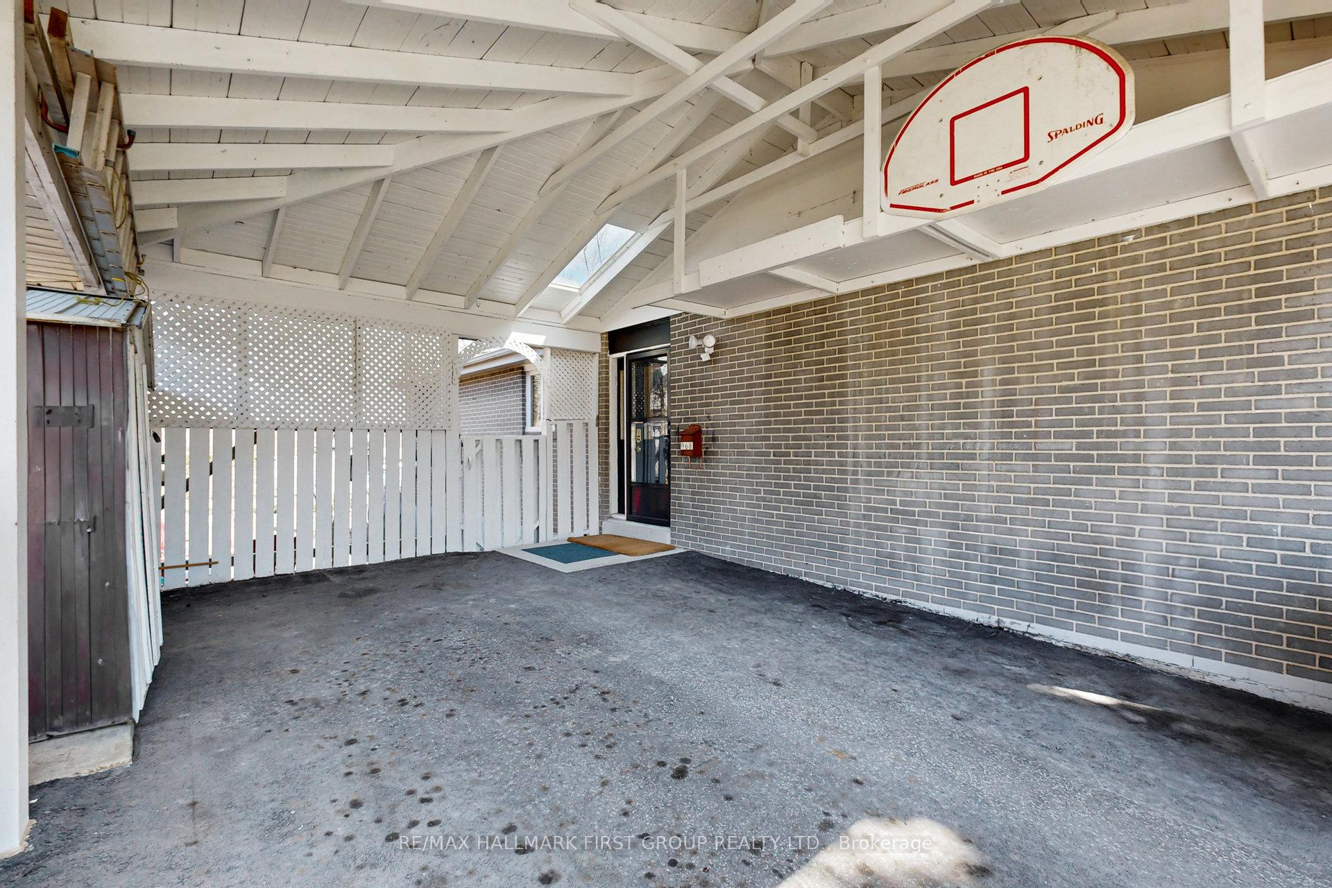 Photo 5 of 968 Oklahoma Drive, Pickering, West Shore — HOMEH