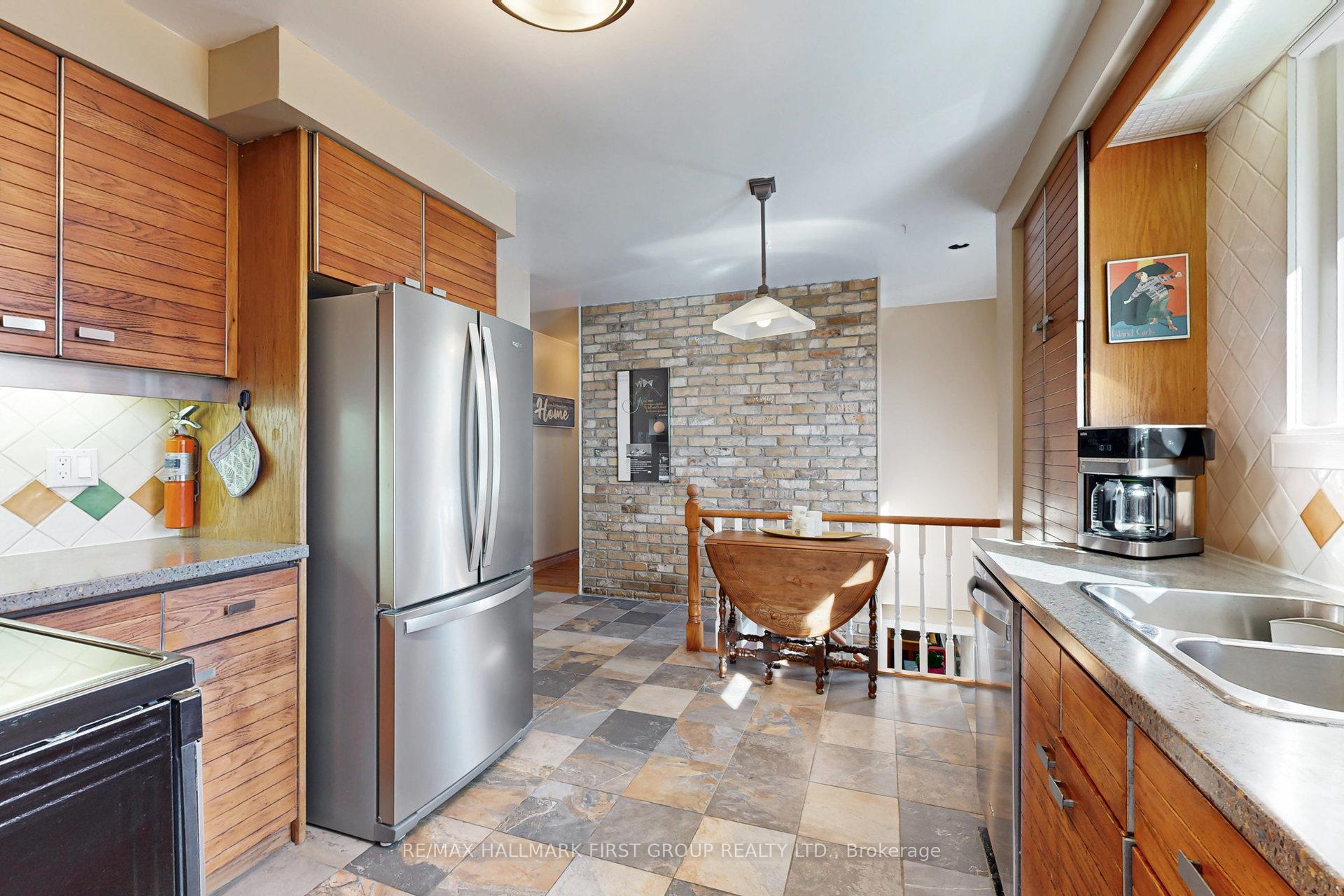 Photo 19 of 968 Oklahoma Drive, Pickering, West Shore — HOMEH