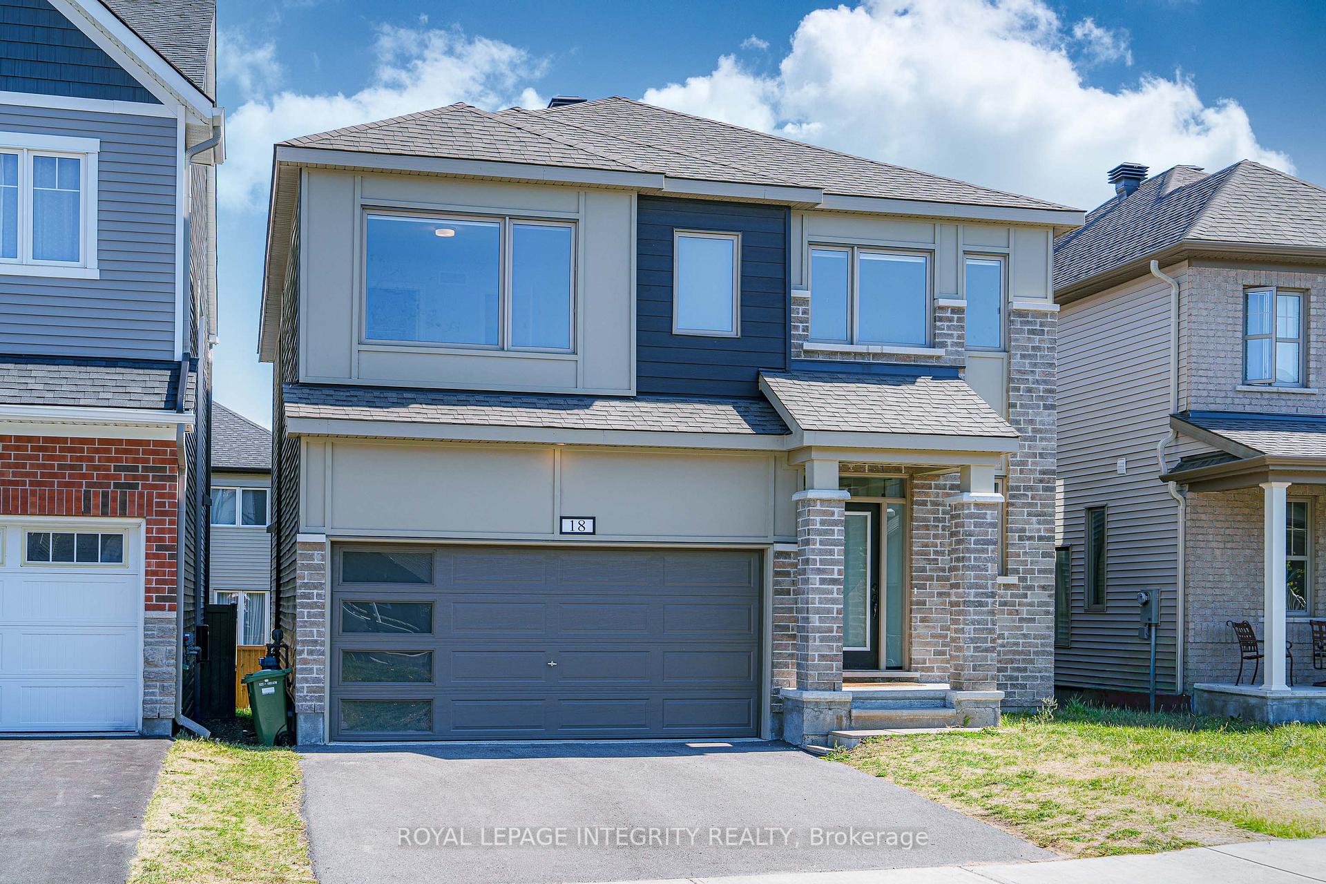 Photo 2 of 18 Racemose Street, Ottawa, Barrhaven - Half Moon Bay — HOMEH