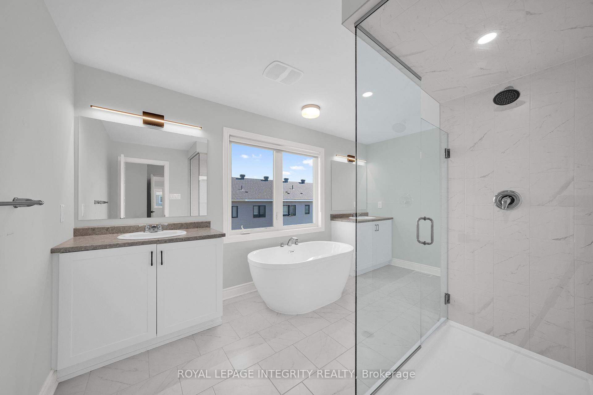 Photo 13 of 18 Racemose Street, Ottawa, Barrhaven - Half Moon Bay — HOMEH