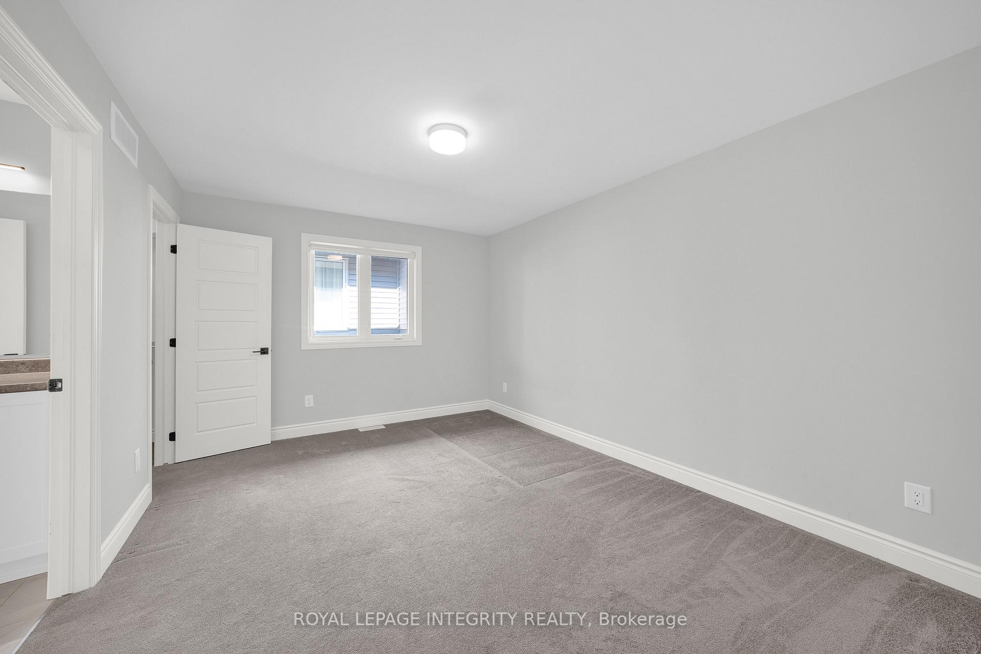 Photo 25 of 18 Racemose Street, Ottawa, Barrhaven - Half Moon Bay — HOMEH