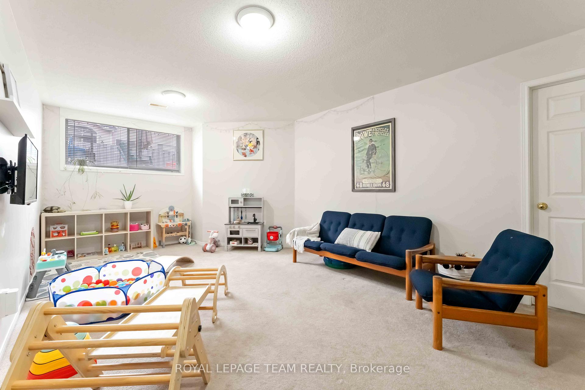 Photo 34 of 7 Fairpark Drive, Ottawa, Barrhaven East — HOMEH