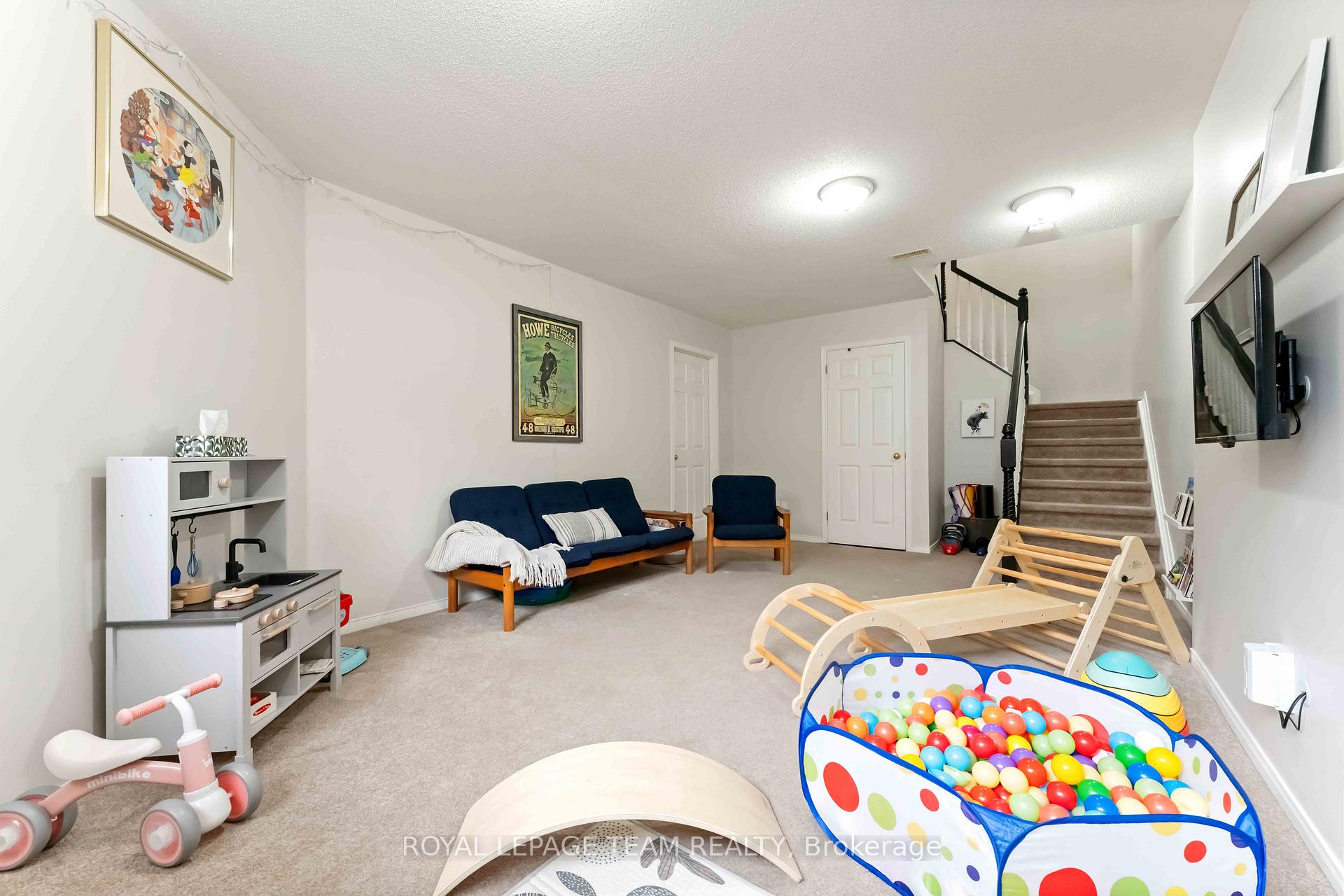 Photo 38 of 7 Fairpark Drive, Ottawa, Barrhaven East — HOMEH