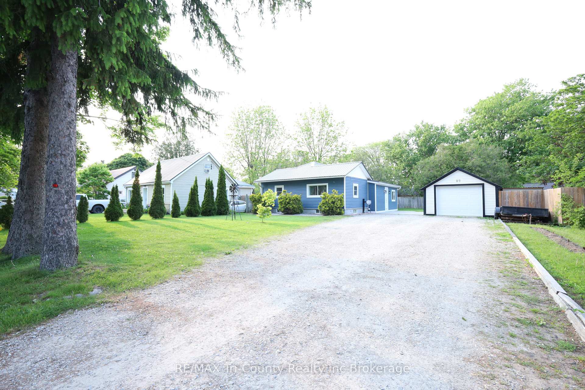 Photo 2 of 89 Elk Street, Aylmer — HOMEH