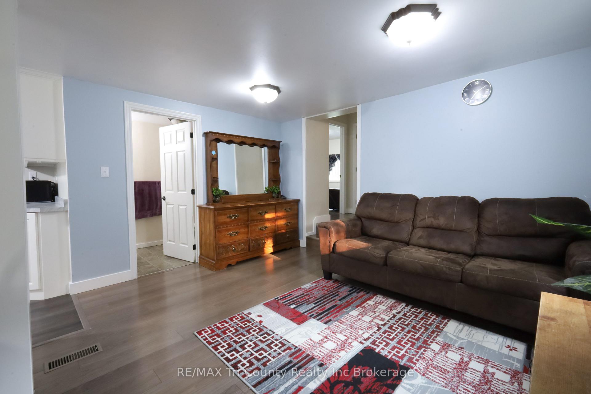 Photo 15 of 89 Elk Street, Aylmer — HOMEH