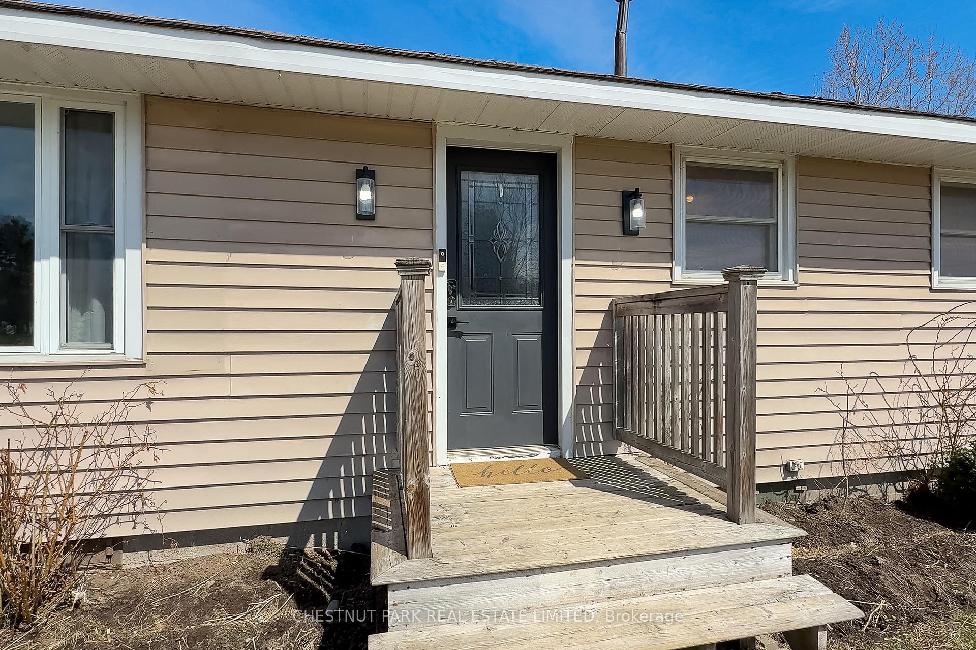 Photo 4 of 1805 County Road 10, Prince Edward County, Athol Ward — HOMEH