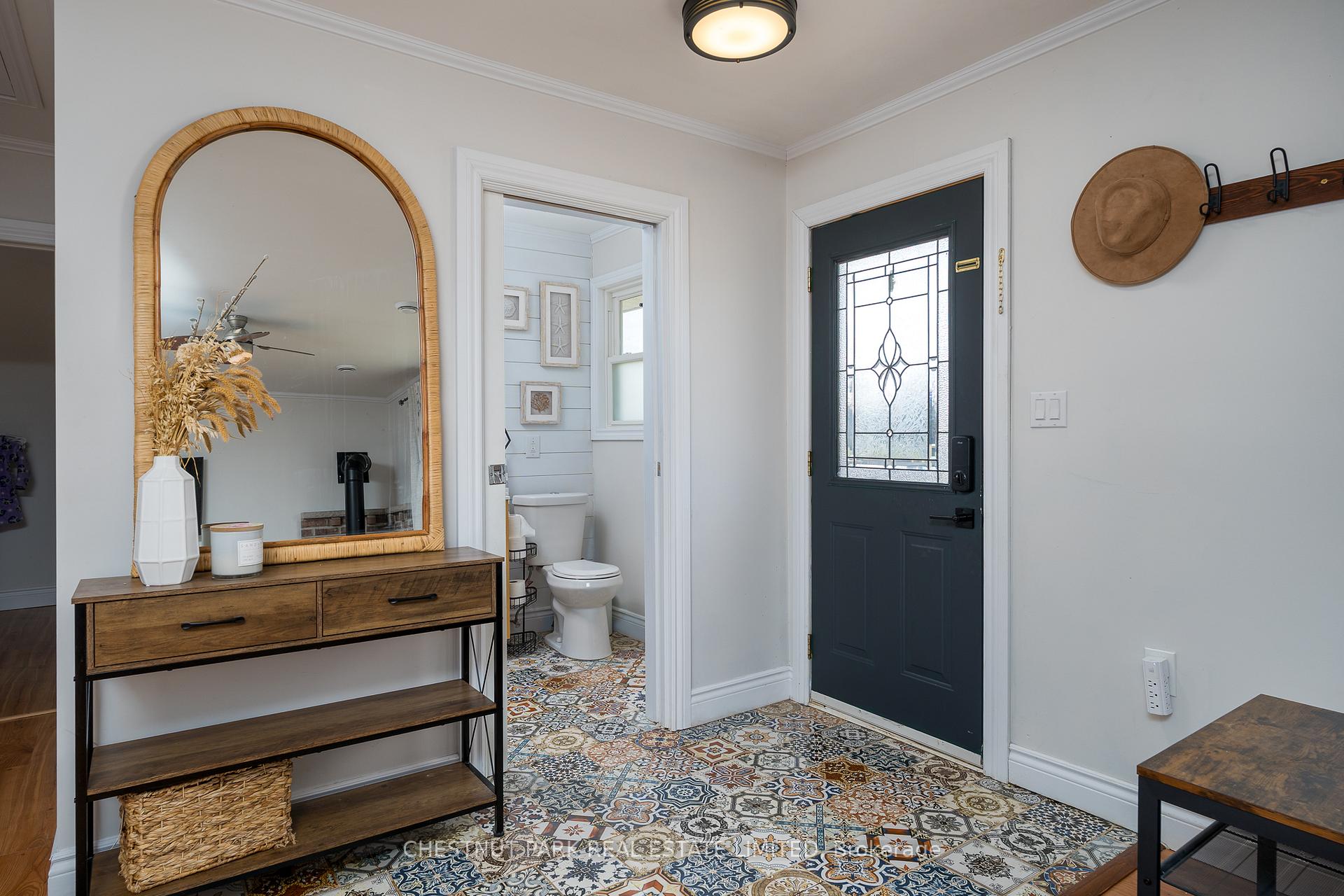 Photo 5 of 1805 County Road 10, Prince Edward County, Athol Ward — HOMEH