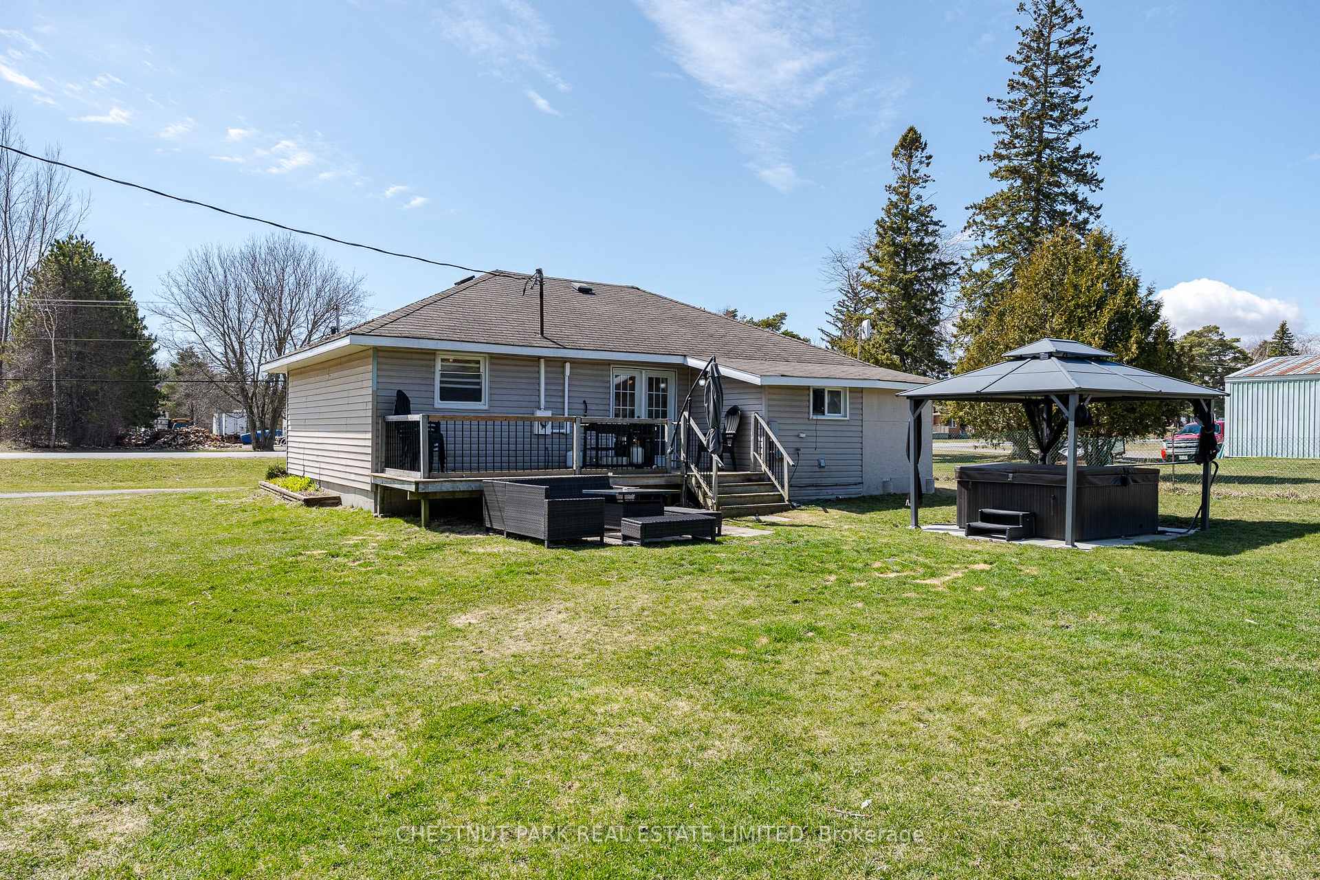 Photo 17 of 1805 County Road 10, Prince Edward County, Athol Ward — HOMEH
