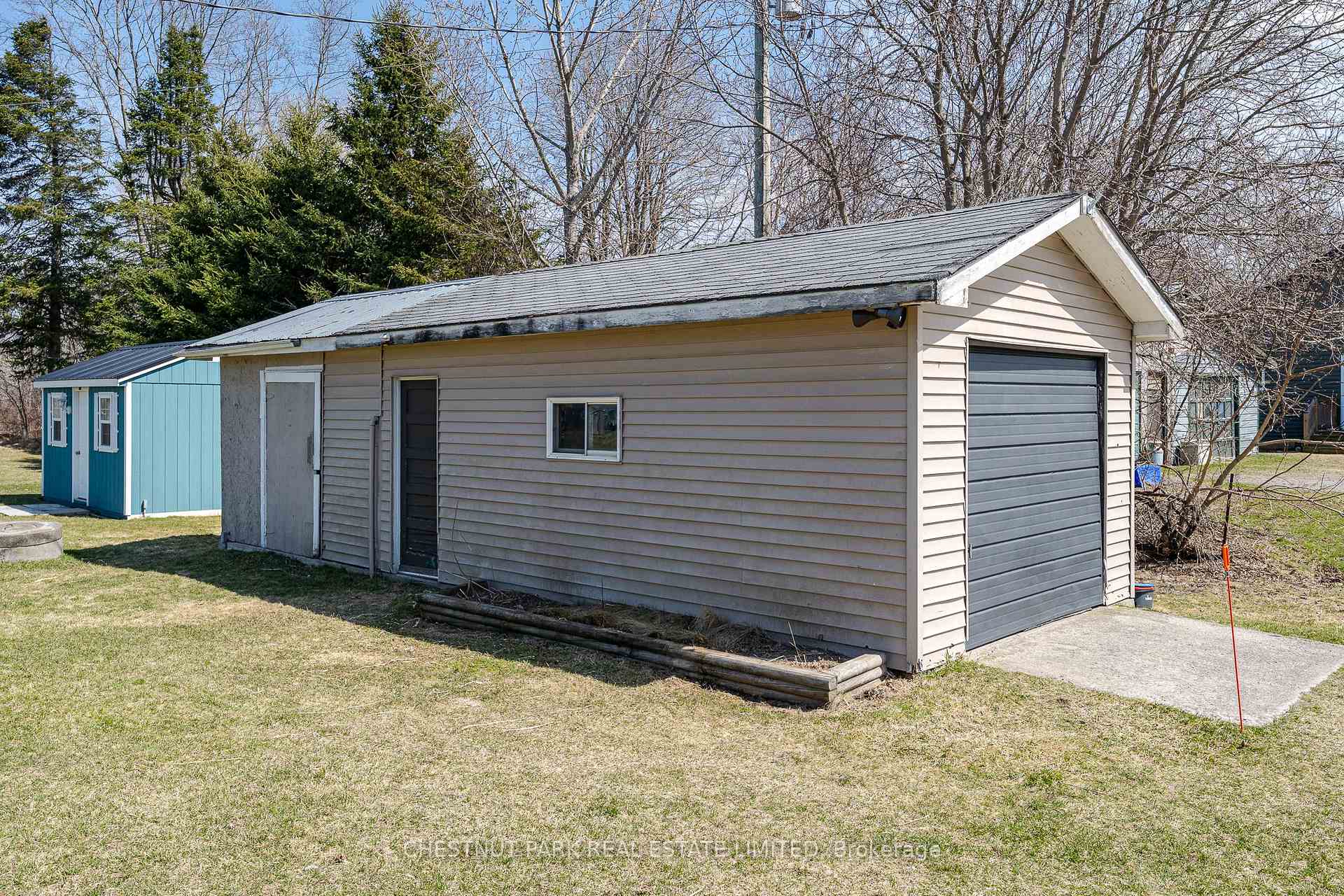 Photo 22 of 1805 County Road 10, Prince Edward County, Athol Ward — HOMEH