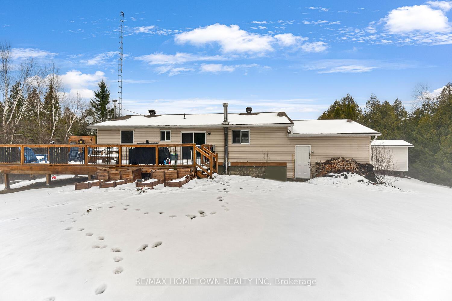 Photo 27 of 10300 Cty Road 15, Augusta, Augusta Twp — HOMEH