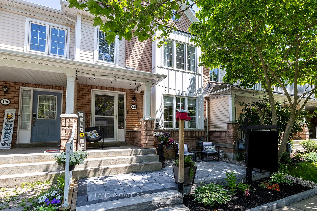 Photo 1 of 120 Warwick Avenue, Ajax, South East — HOMEH