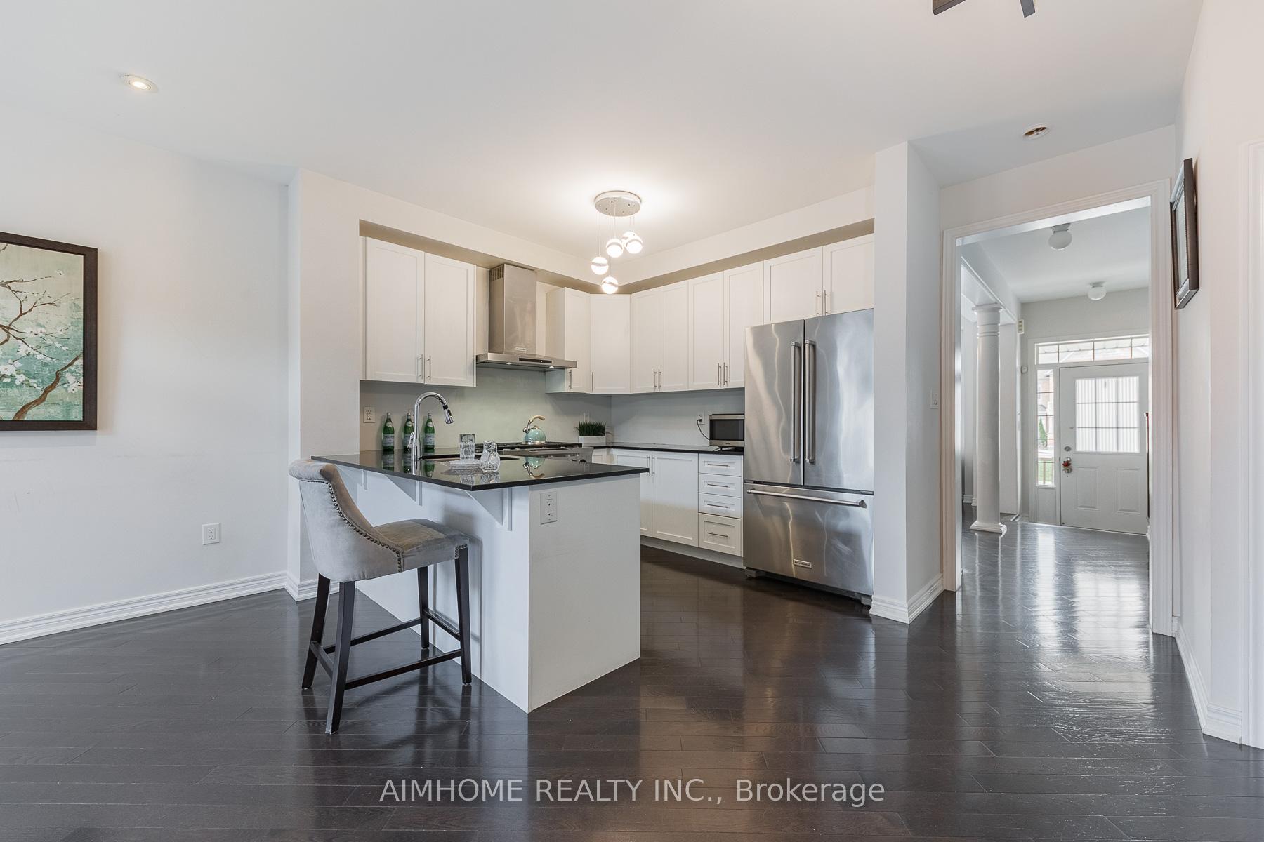 Photo 13 of 192 East's Corners Boulevard, Vaughan, Kleinburg — HOMEH