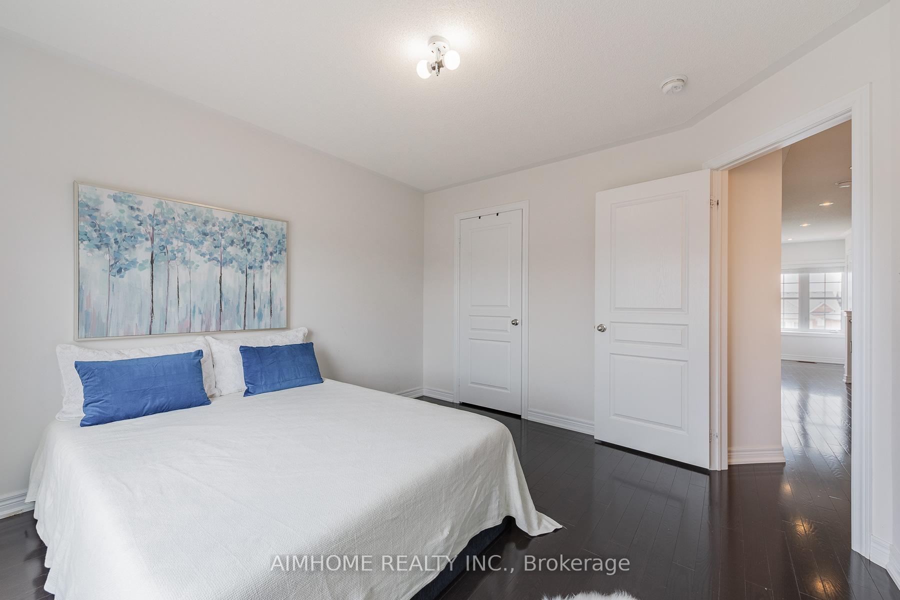 Photo 26 of 192 East's Corners Boulevard, Vaughan, Kleinburg — HOMEH