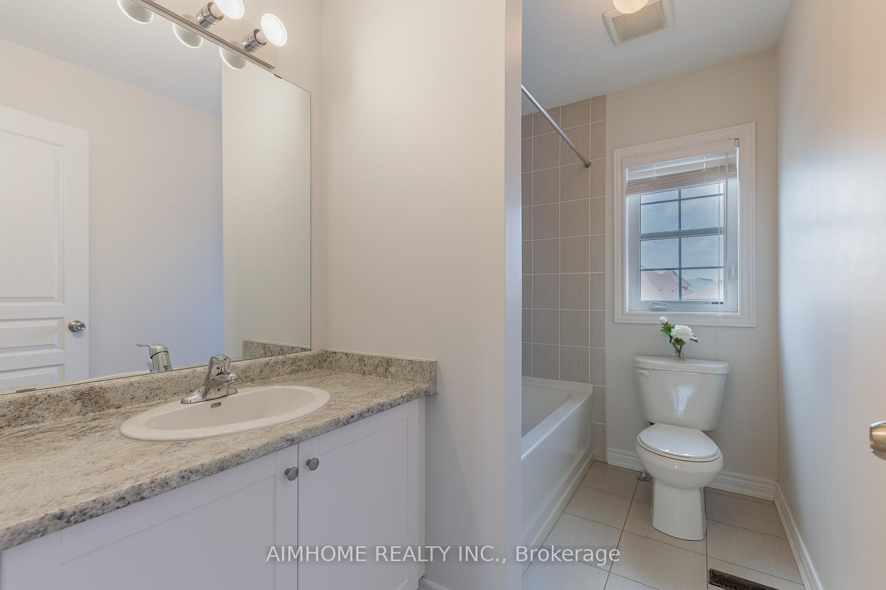 Photo 29 of 192 East's Corners Boulevard, Vaughan, Kleinburg — HOMEH