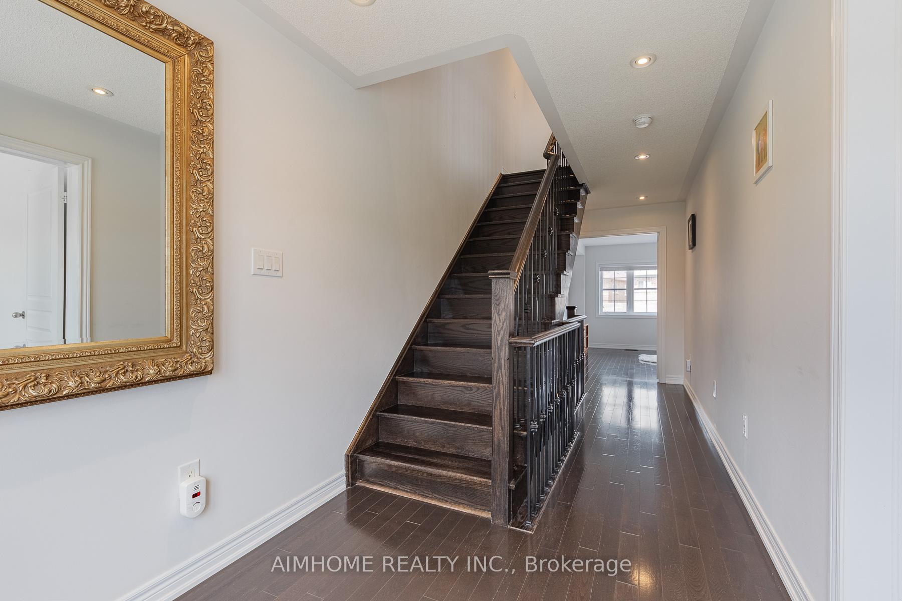 Photo 32 of 192 East's Corners Boulevard, Vaughan, Kleinburg — HOMEH