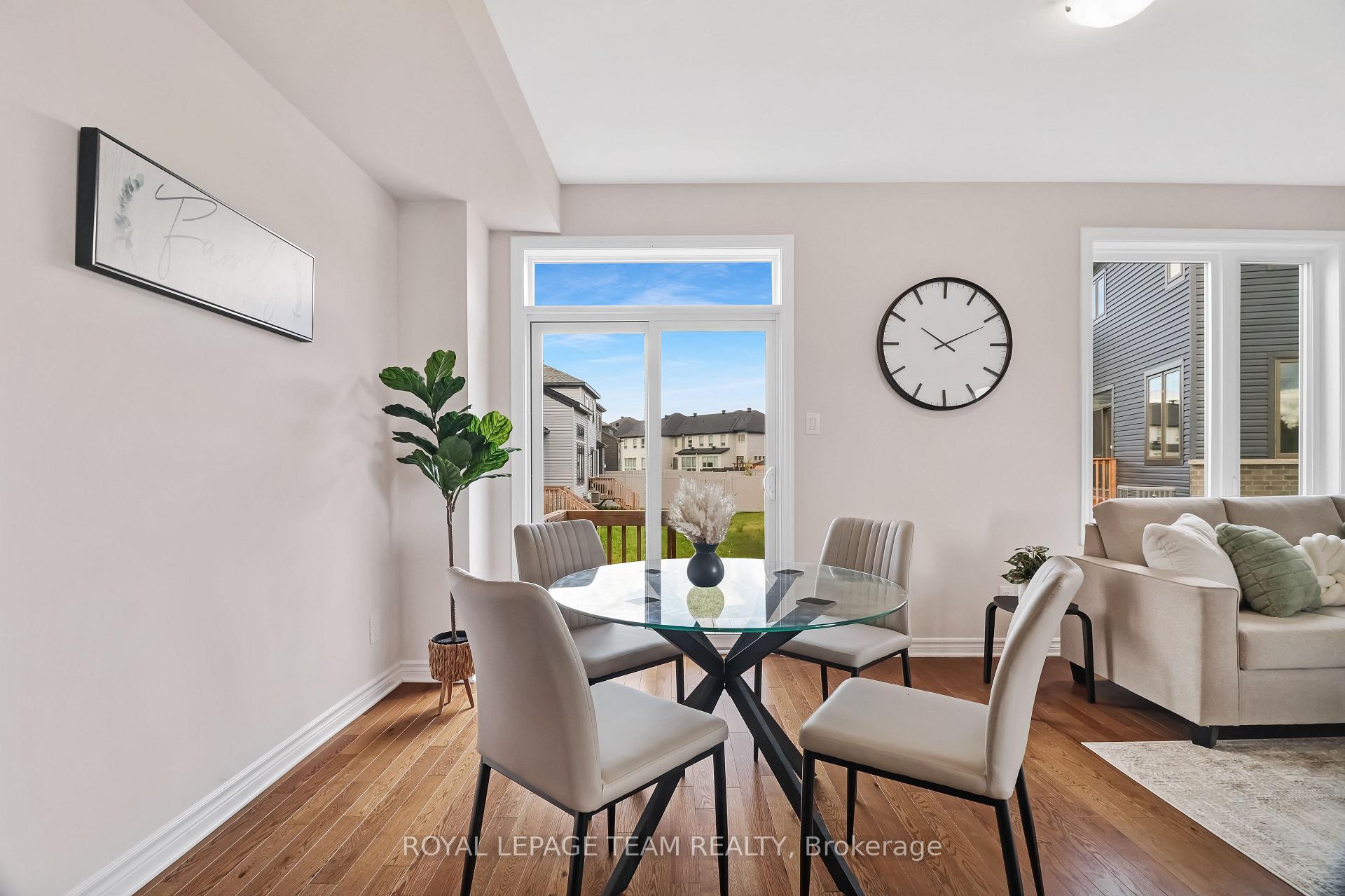 Photo 16 of 126 Wabikon Crescent, Ottawa, Blossom Park/Kemp Park/Findlay Creek — HOMEH
