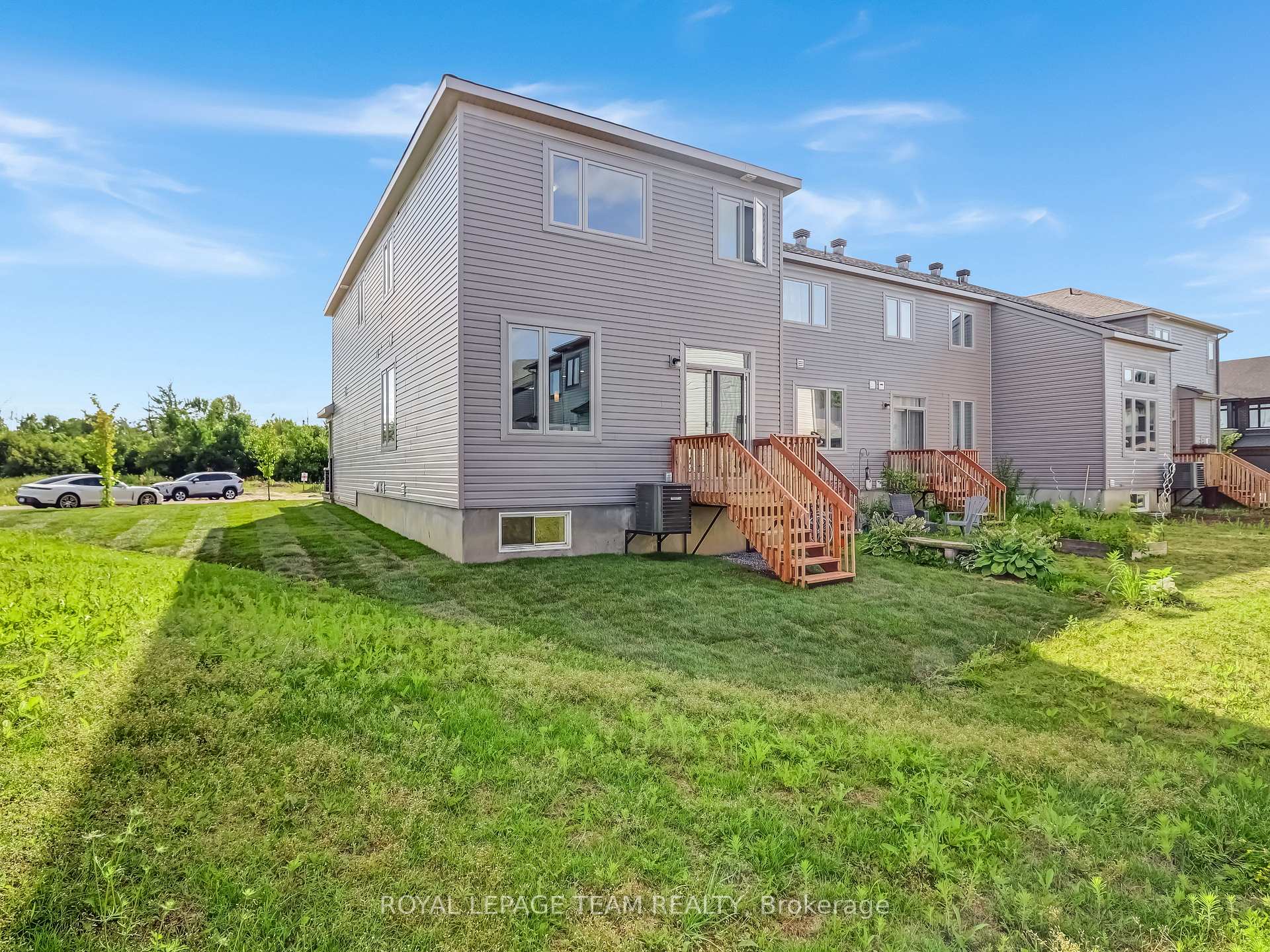 Photo 31 of 126 Wabikon Crescent, Ottawa, Blossom Park/Kemp Park/Findlay Creek — HOMEH