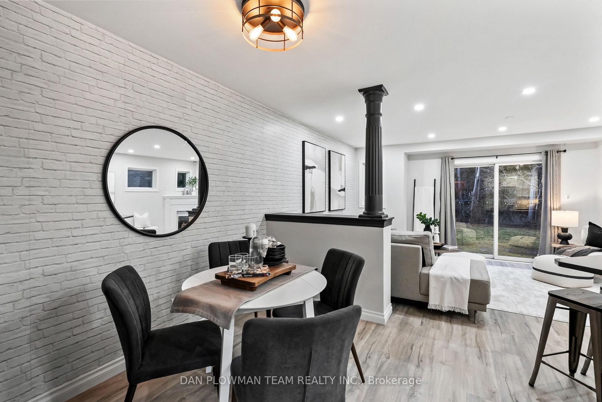 Photo 8 of 720 Swan Place, Pickering, Amberlea — HOMEH