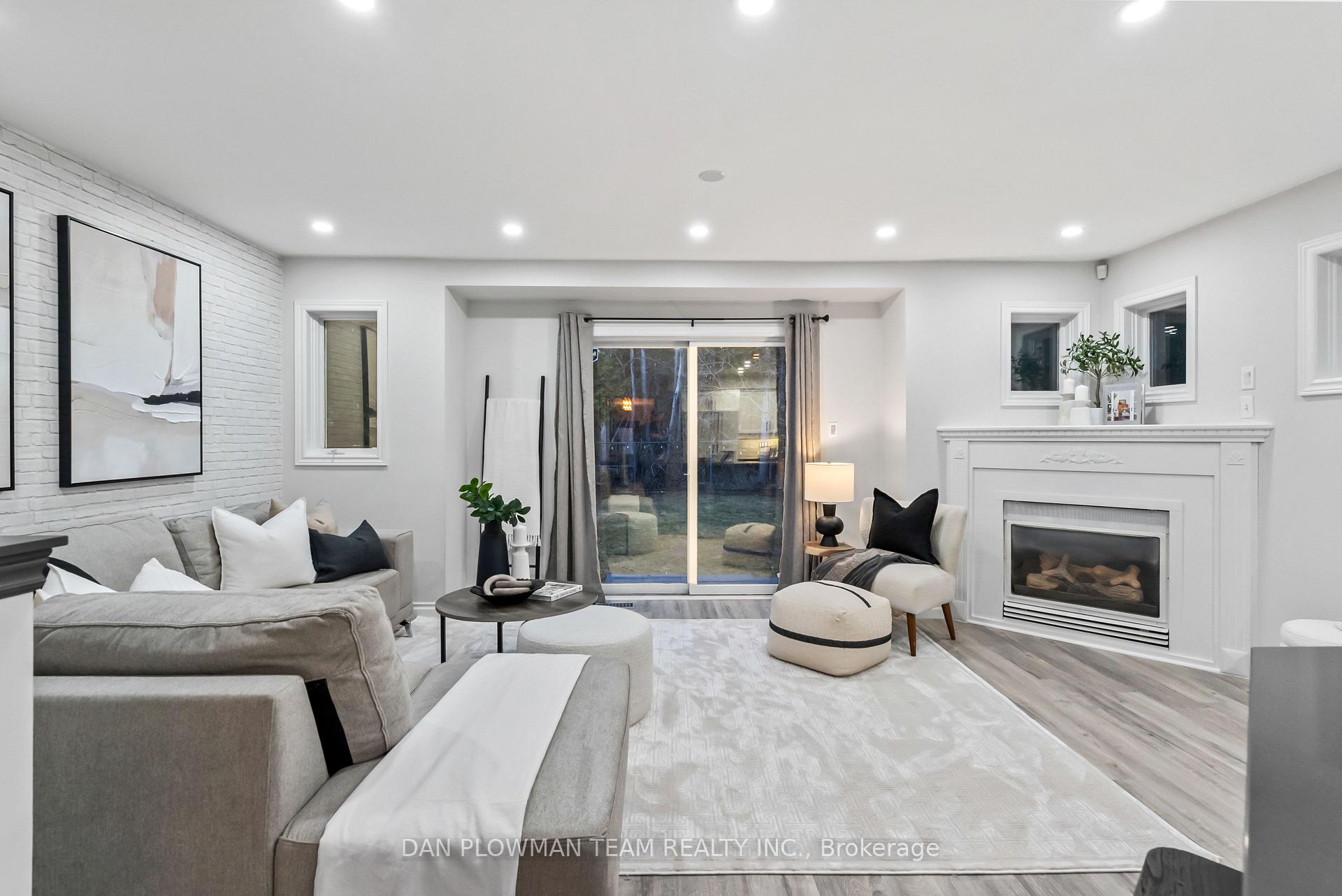 Photo 13 of 720 Swan Place, Pickering, Amberlea — HOMEH
