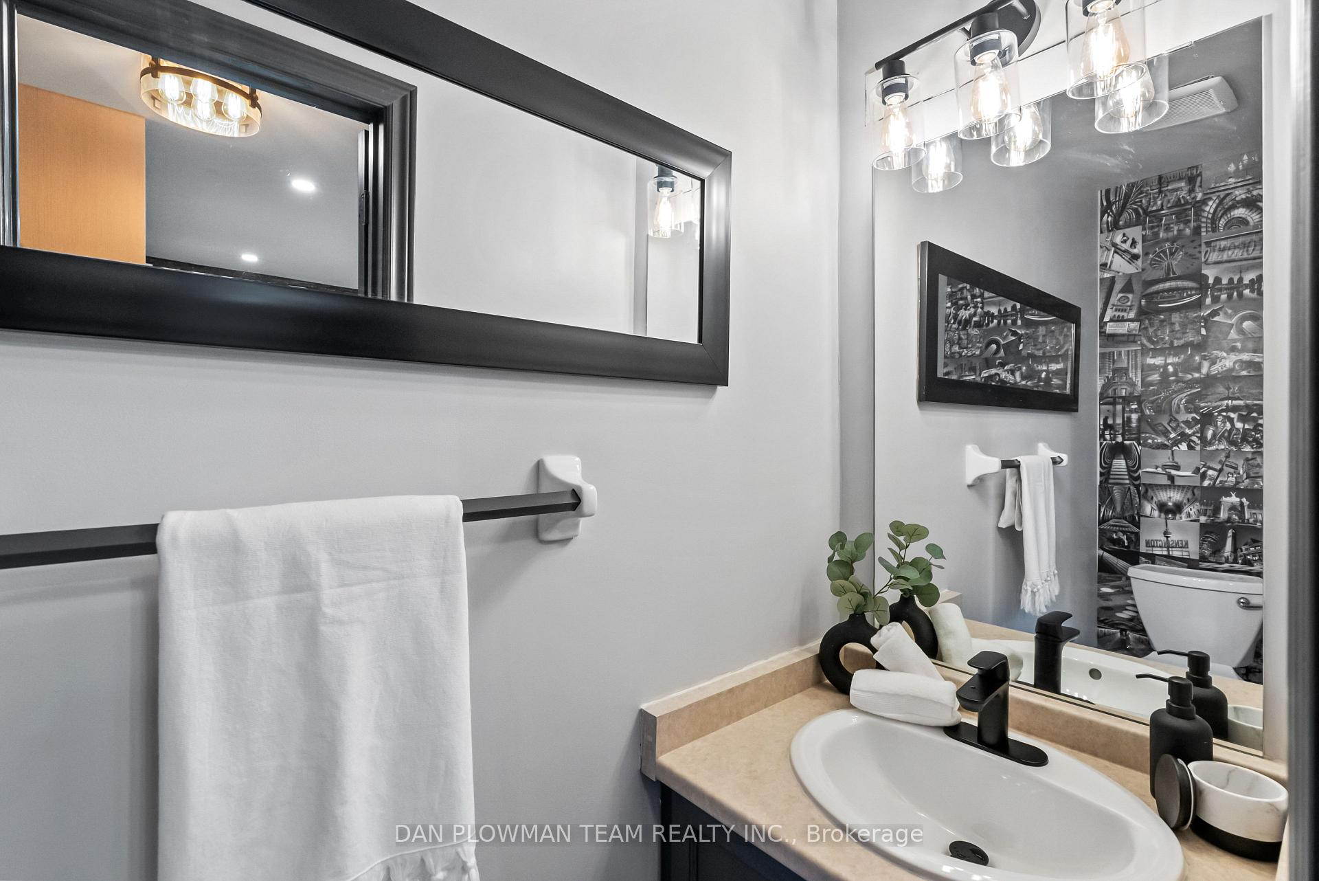 Photo 15 of 720 Swan Place, Pickering, Amberlea — HOMEH
