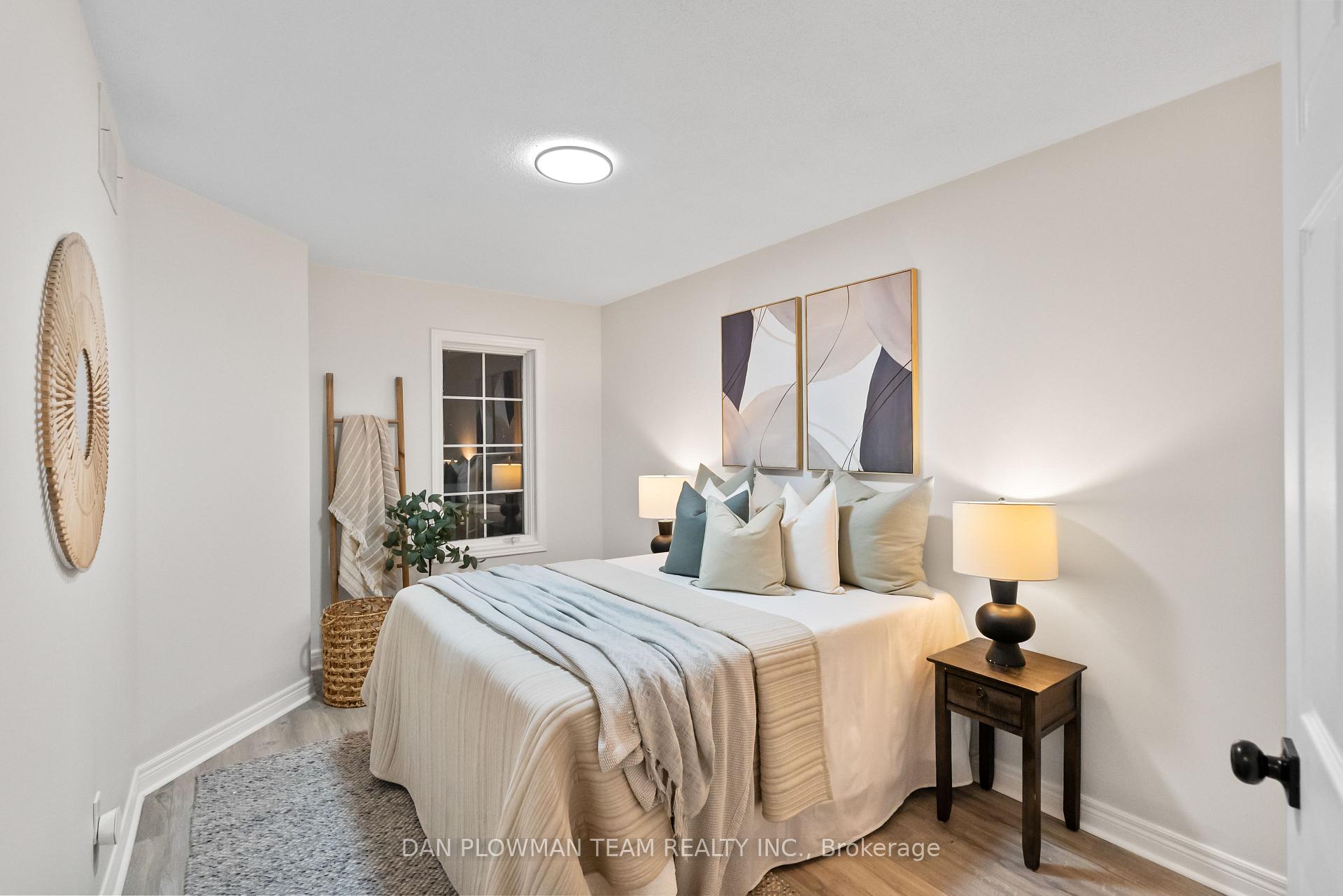 Photo 28 of 720 Swan Place, Pickering, Amberlea — HOMEH