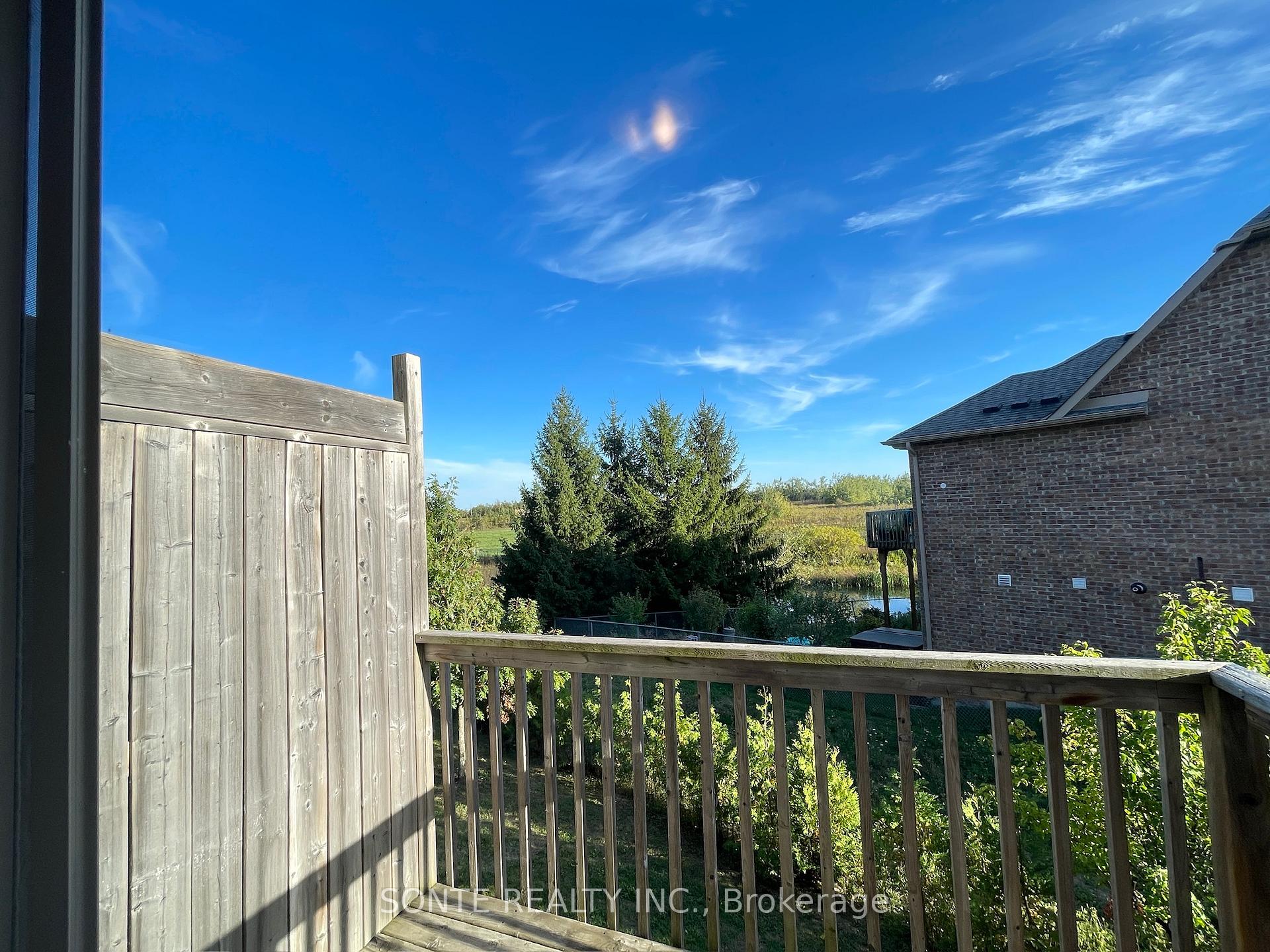 Photo 11 of Unit #21, 40 Megan Crescent, Barrie, Holly — HOMEH