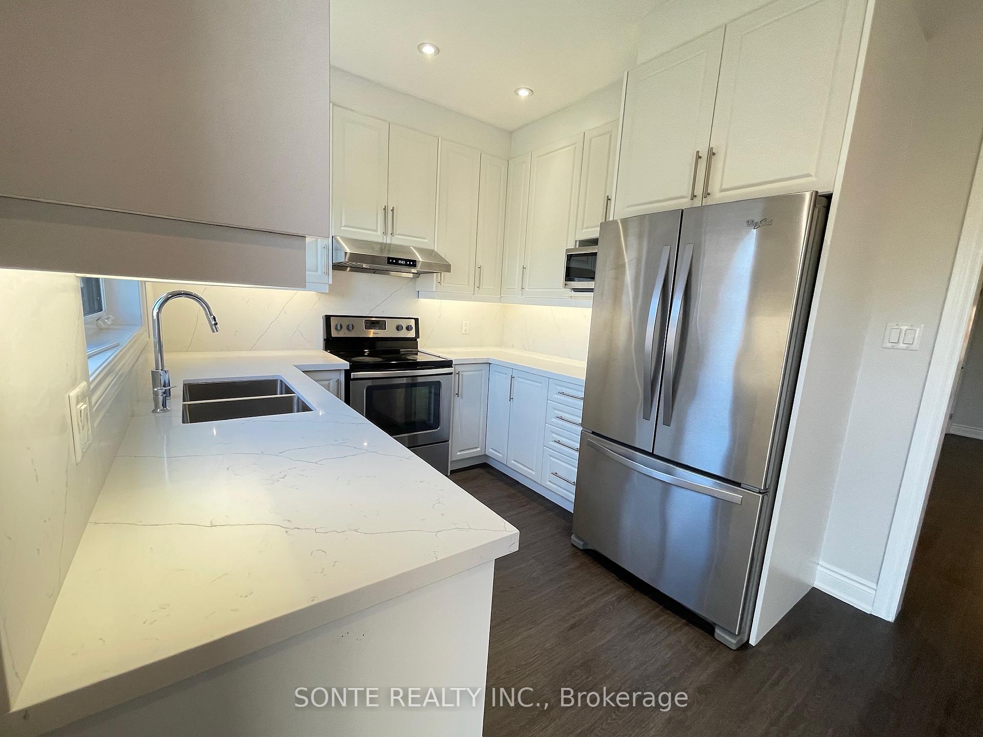 Photo 21 of Unit #21, 40 Megan Crescent, Barrie, Holly — HOMEH