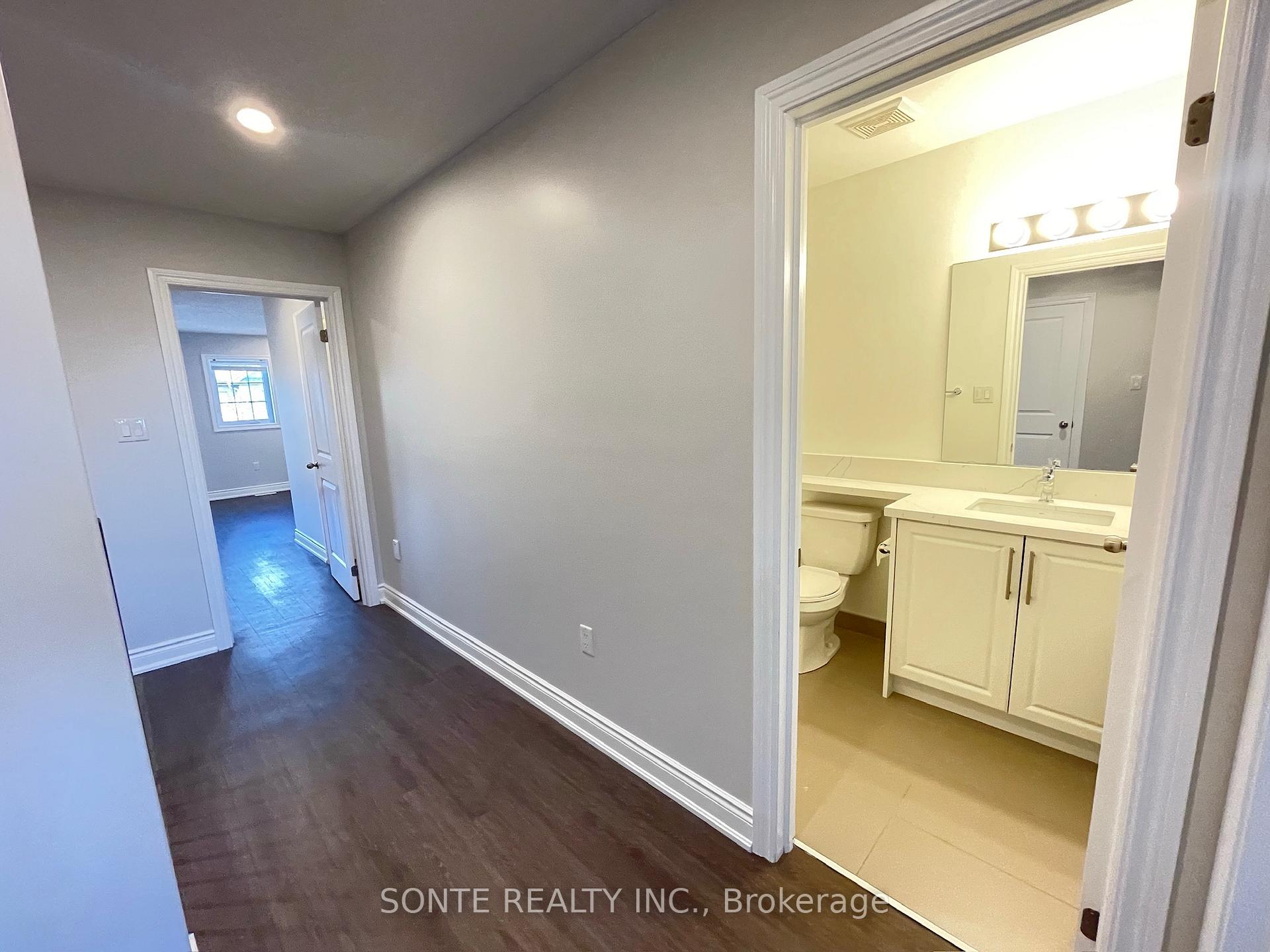 Photo 27 of Unit #21, 40 Megan Crescent, Barrie, Holly — HOMEH