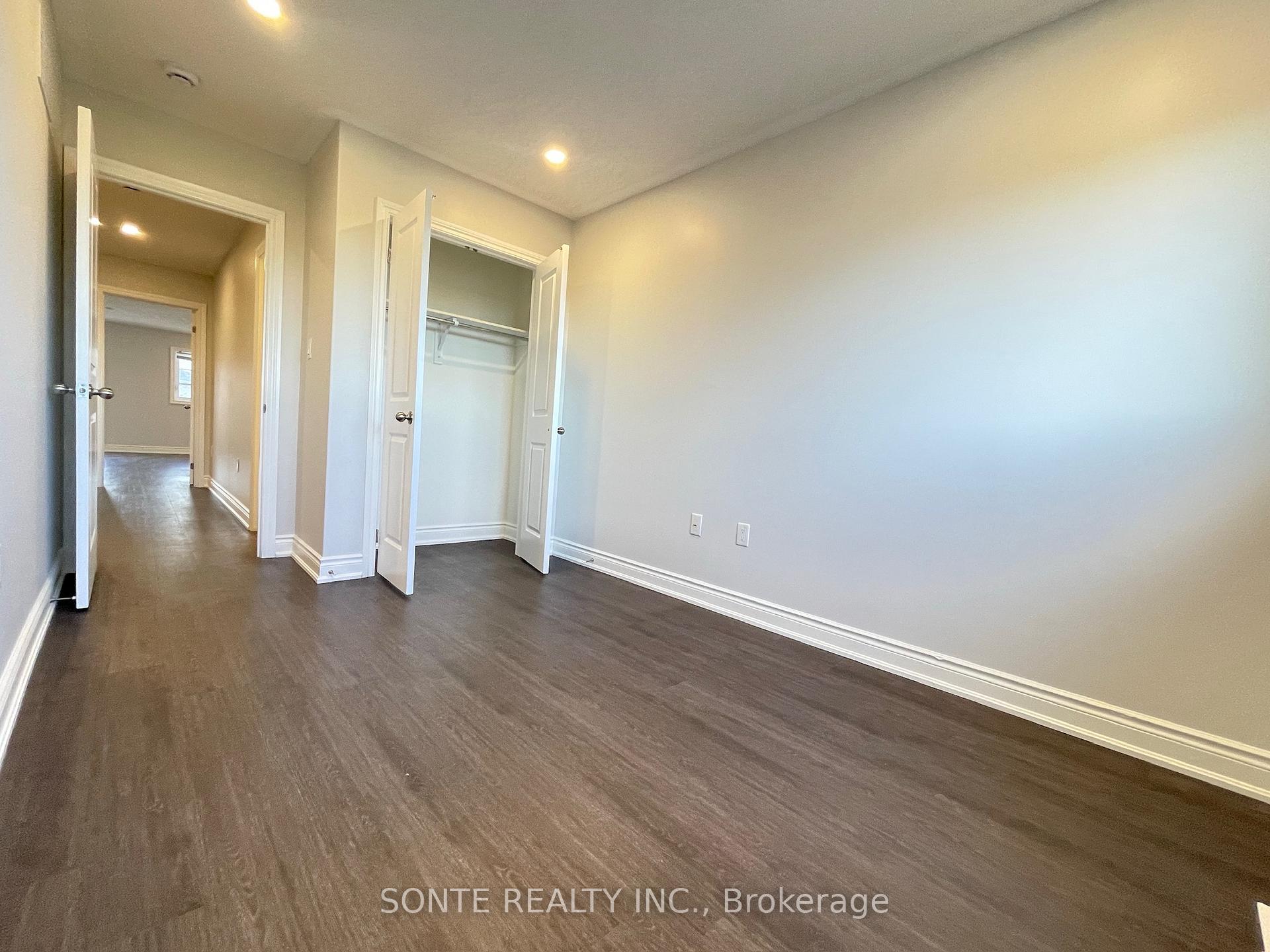 Photo 30 of Unit #21, 40 Megan Crescent, Barrie, Holly — HOMEH