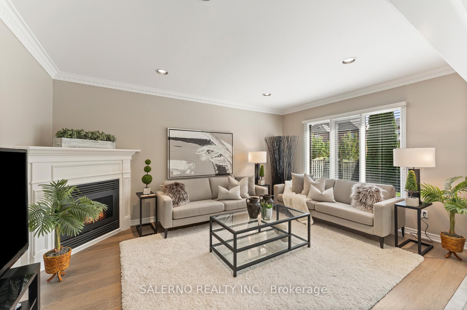 Photo 12 of 87 Lois Drive, Vaughan, Islington Woods — HOMEH
