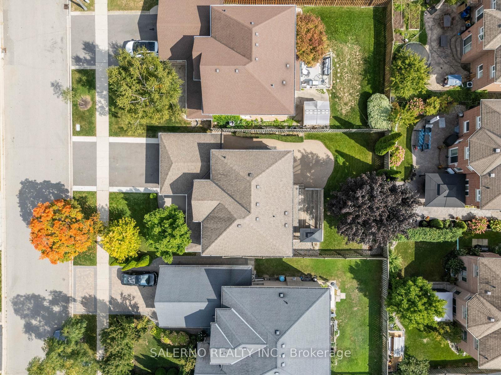 Photo 50 of 87 Lois Drive, Vaughan, Islington Woods — HOMEH