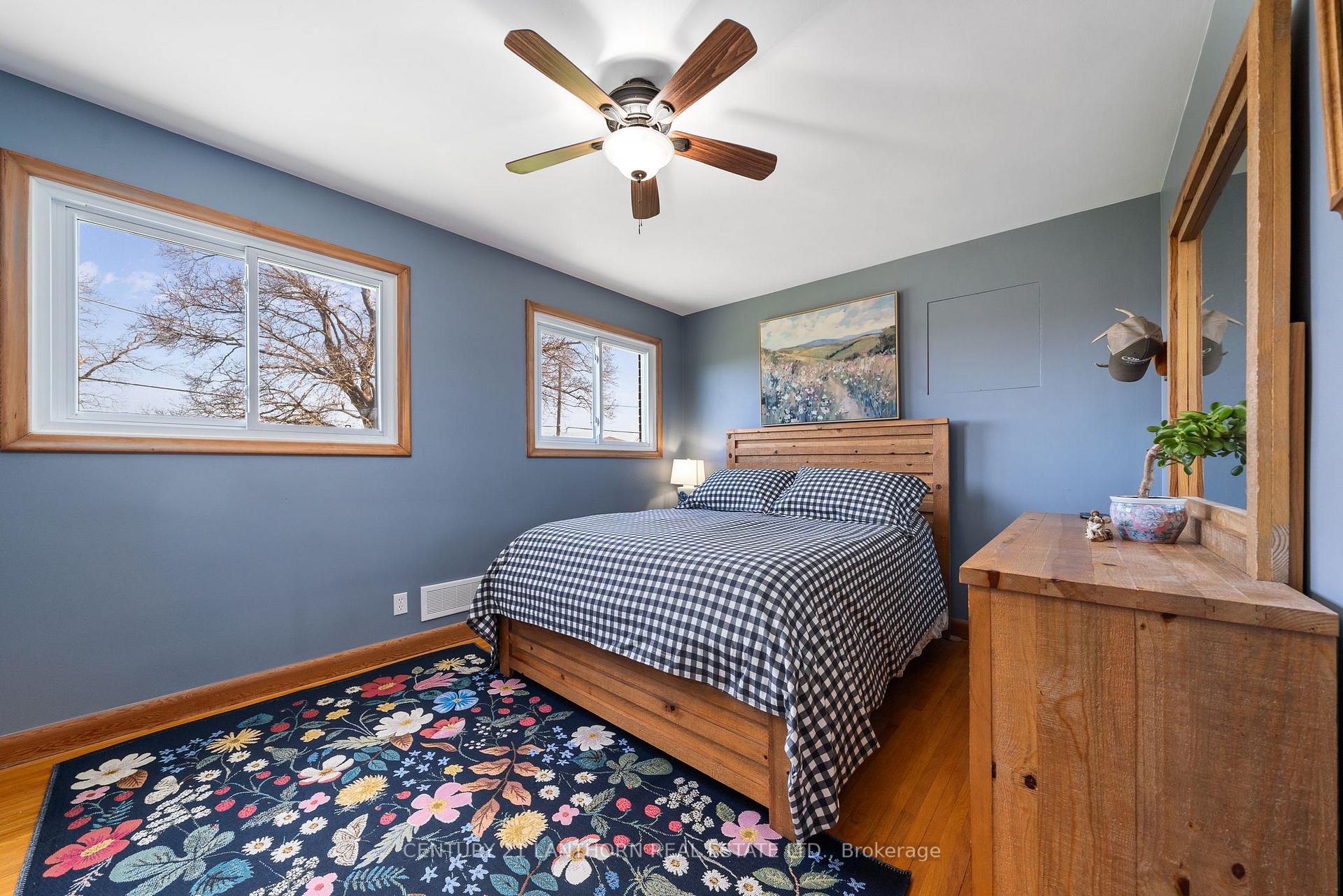 Photo 13 of 112 Sidney Crescent, Quinte West, Sidney Ward — HOMEH