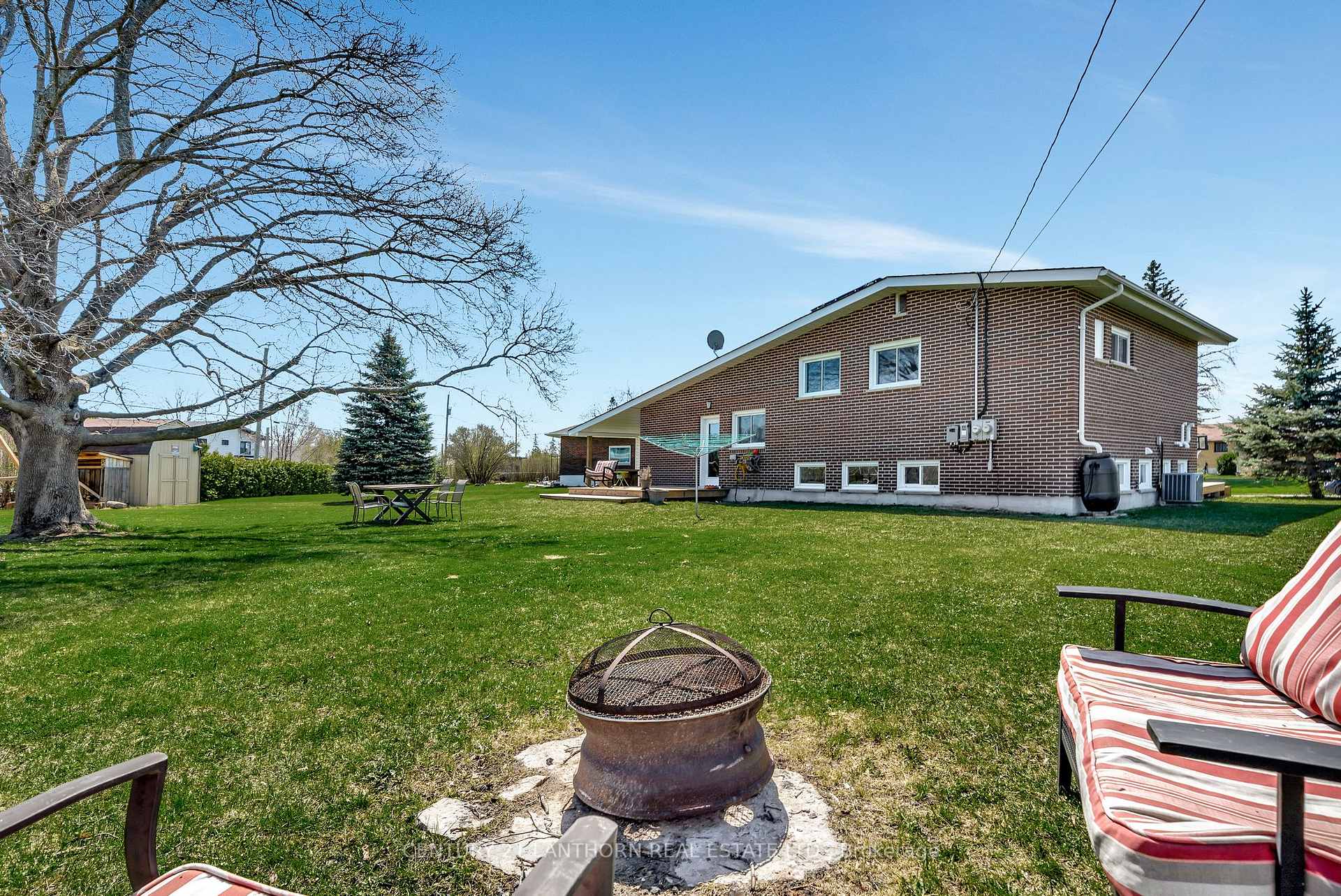 Photo 34 of 112 Sidney Crescent, Quinte West, Sidney Ward — HOMEH